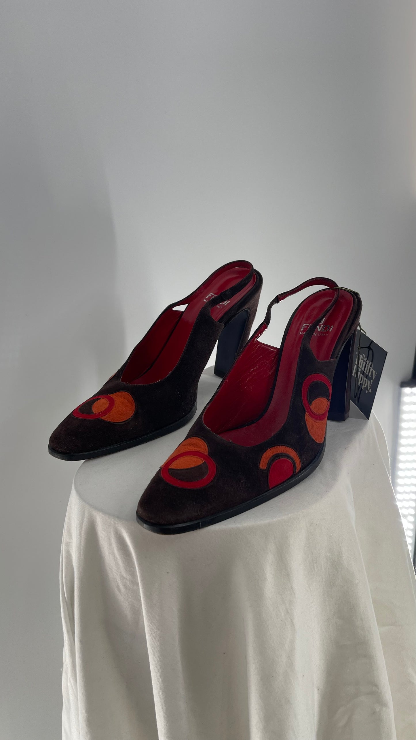 Vintage 1980s FENDI Brown Suede Leather Heel with Abstract Orange/Red Circles and Curved Heel (8)