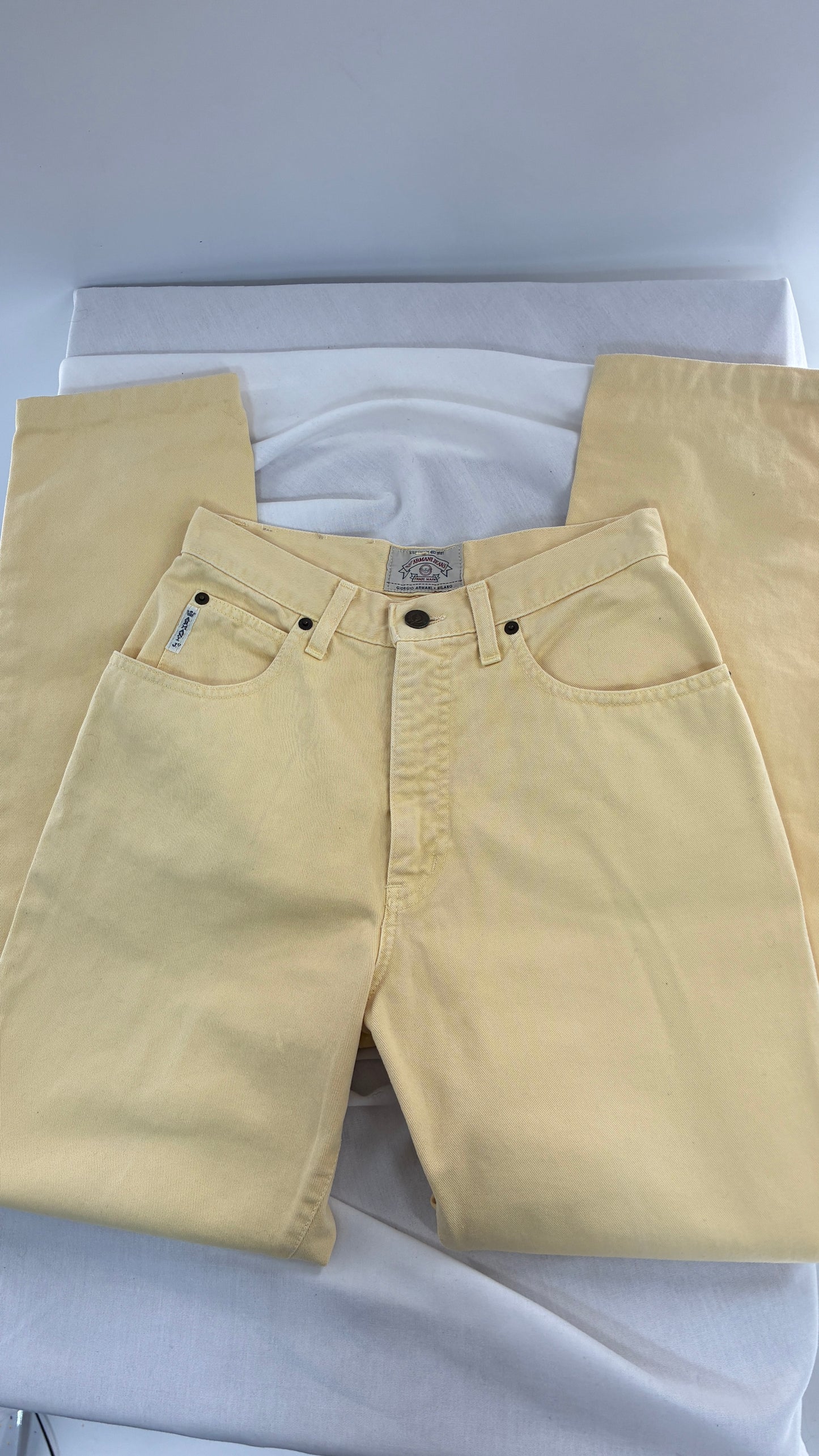 Vintage GIORGIO ARMANI Baby Yellow High Waisted Jeans with 80s Jacron Made in Italy  (29)