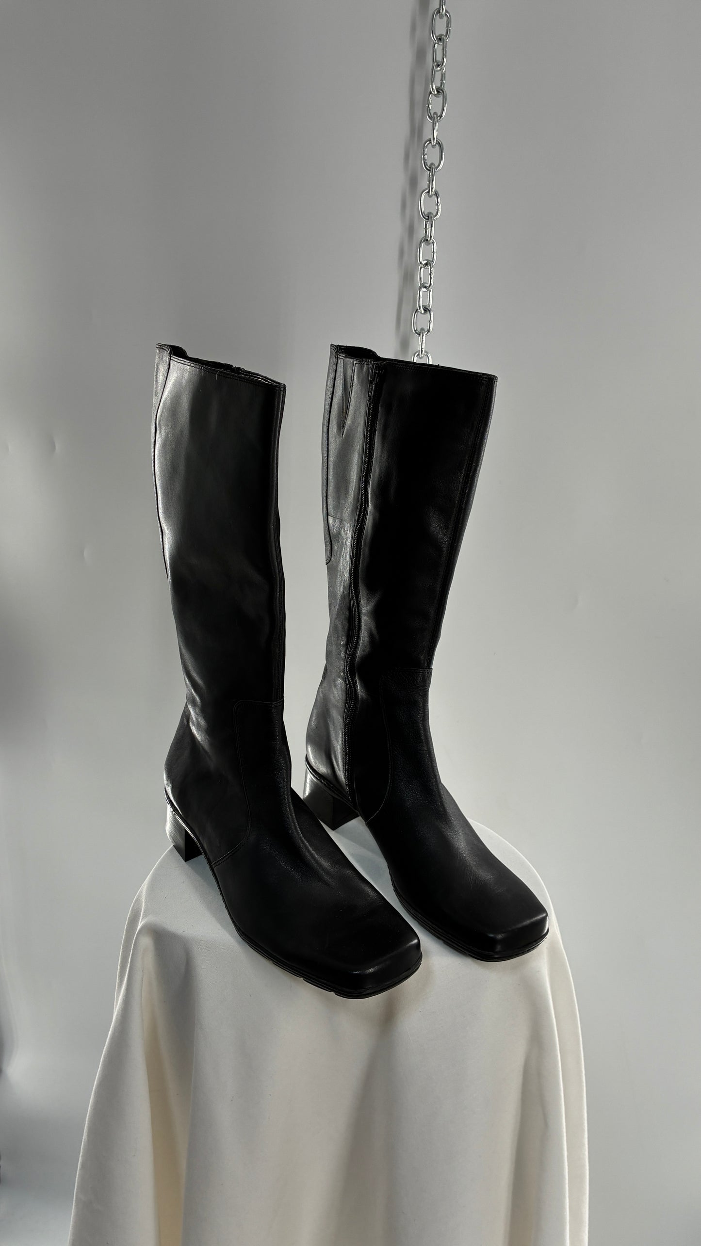 Vintage BANDOLINO 1990s Black Square Toe Boots (9.5)