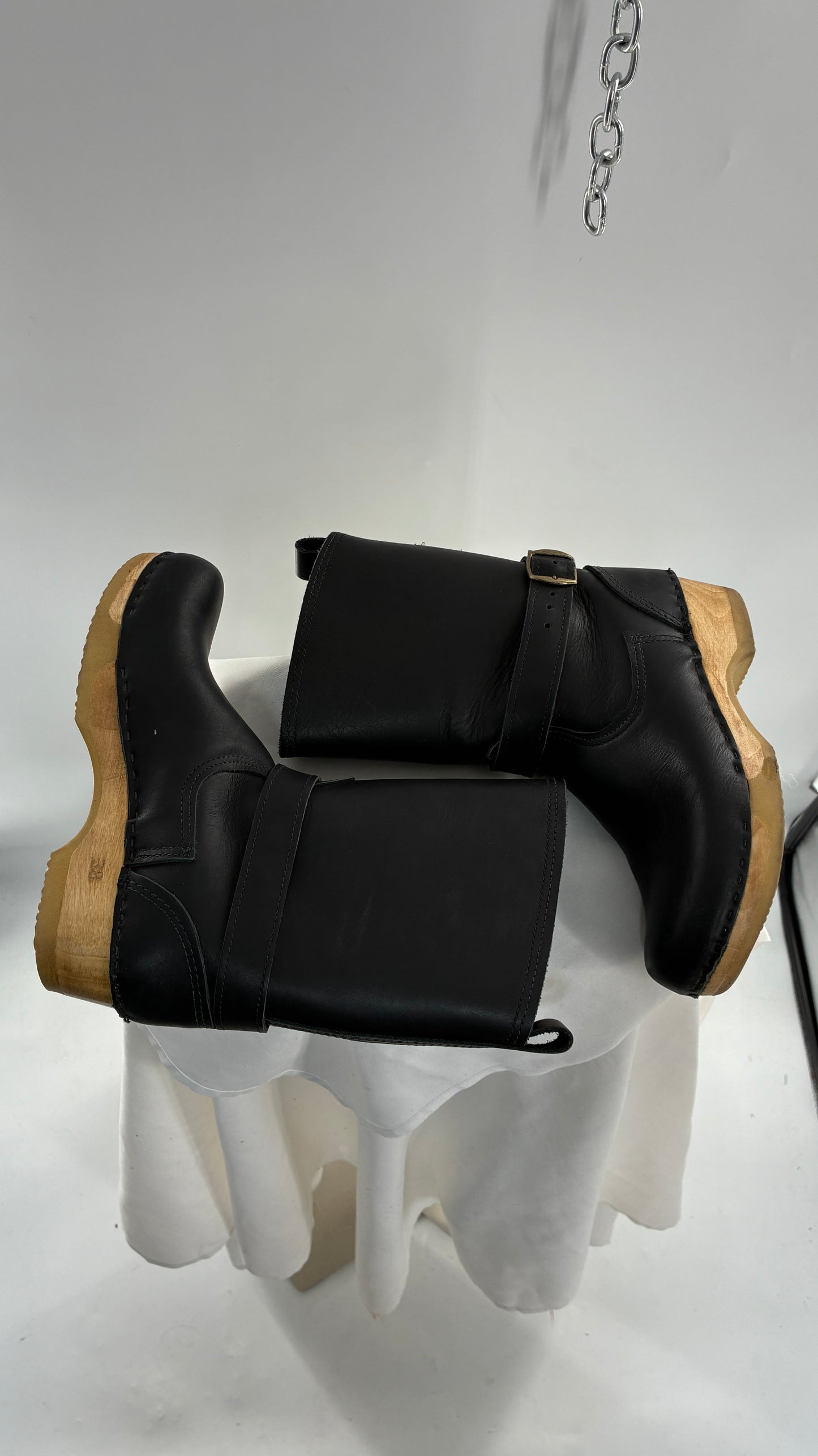 Vintage SVEN Swedish Thick Leather Black Clog Boots with Wooden Sole (38)