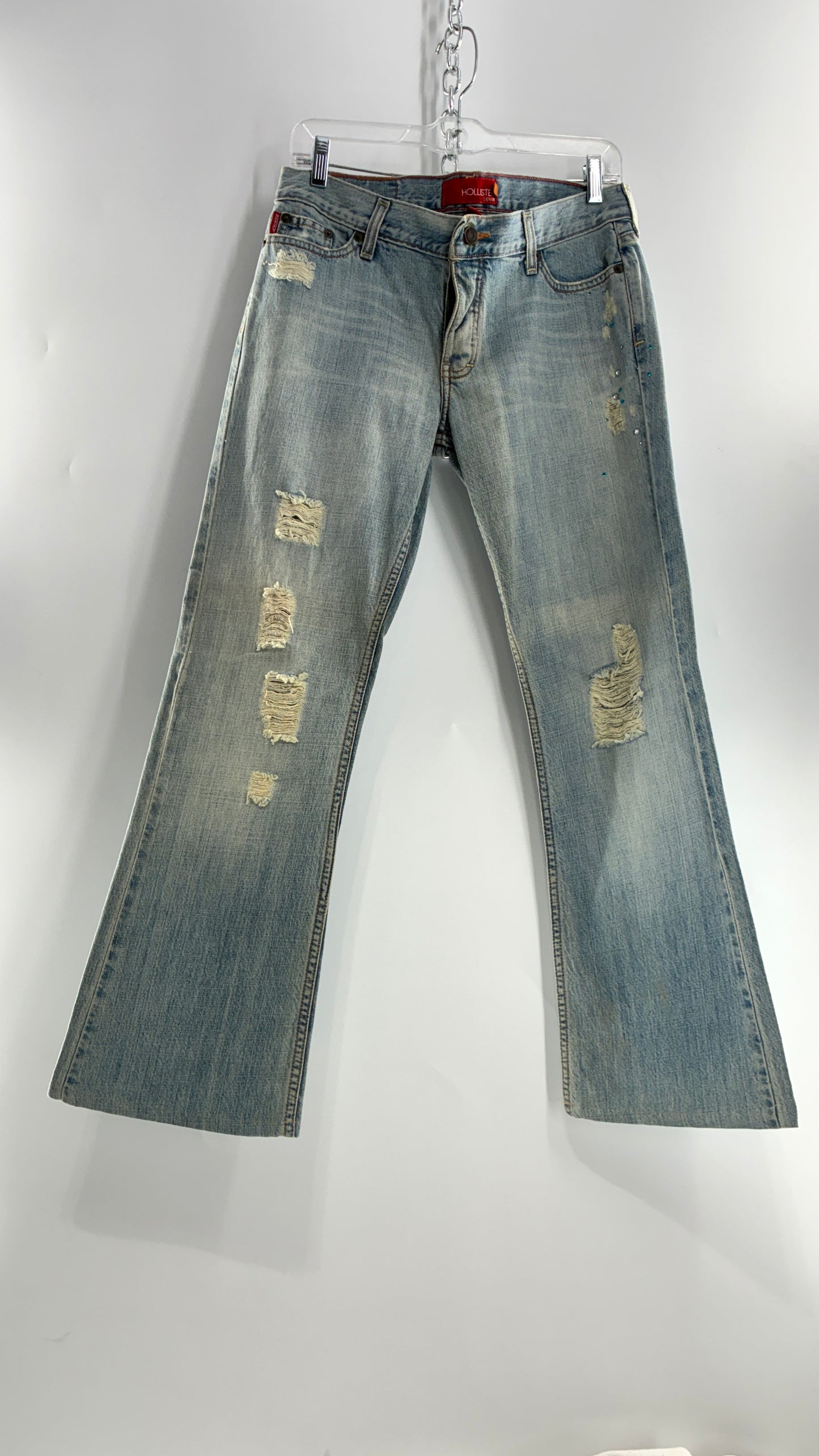 Vintage HOLLISTER Light Wash Distressed Jeans with Rhinestone Details (7)