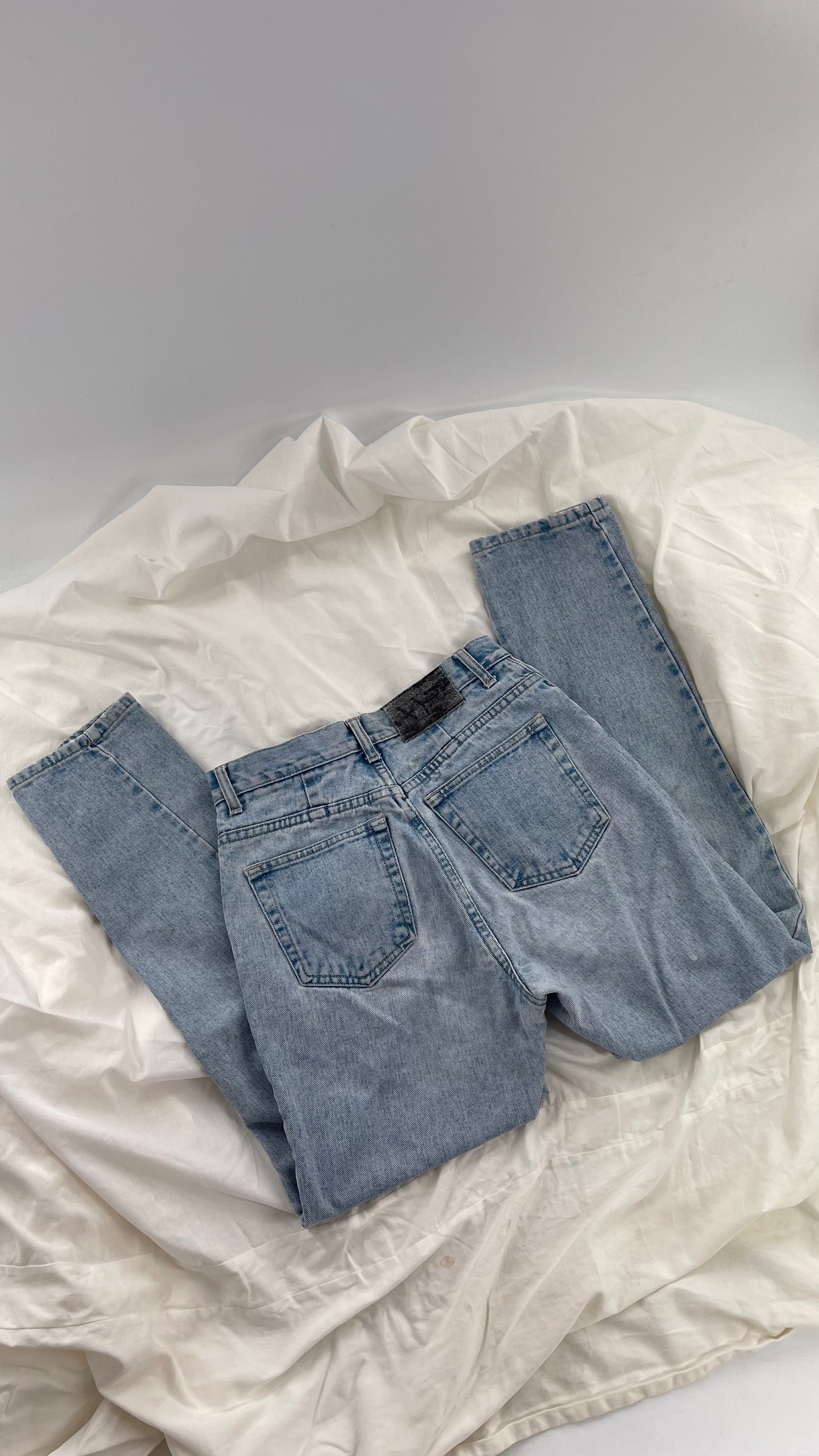 Vintage NYJeans 1990s High Rise Light Wash Jeans (6)