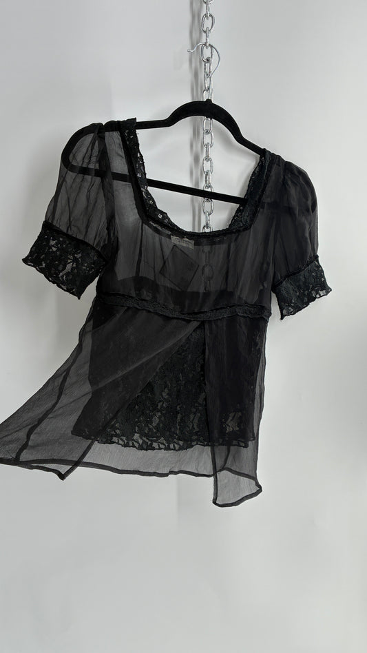 Vintage MÖTIVI Pure Silk Blouse with Lace Bodice, Vented Detail and Velour Trim (4)