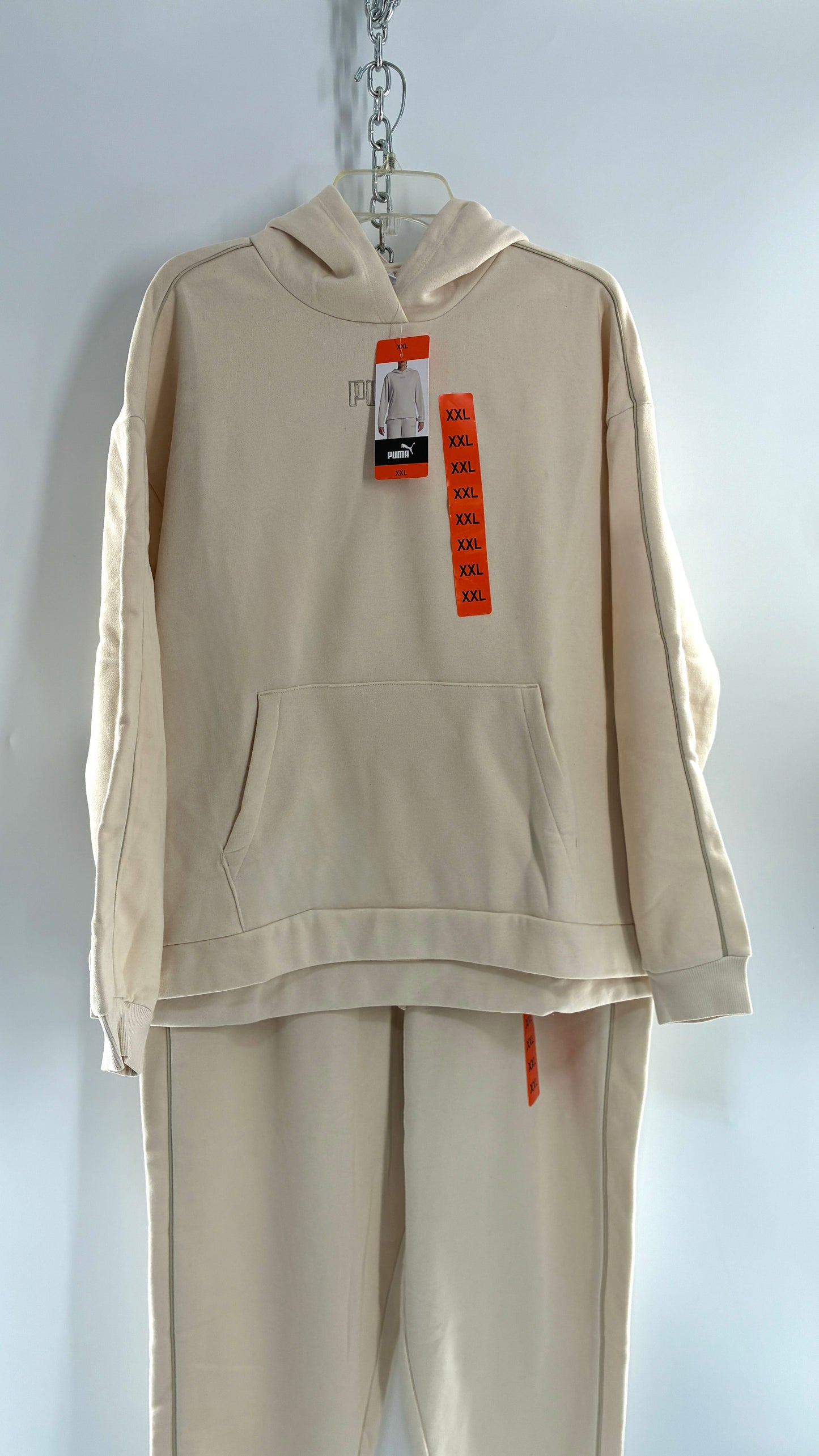 PUMA Cream Hoodie and Sweatpants Set with Tags (XXL)