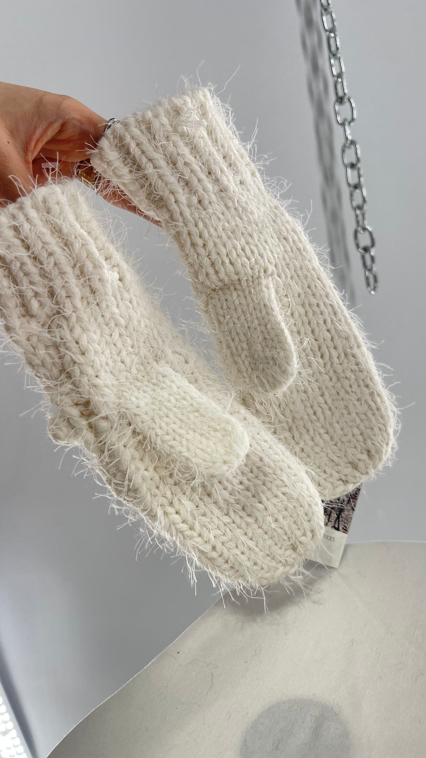 Free People White CableKnit PomPom Mittens