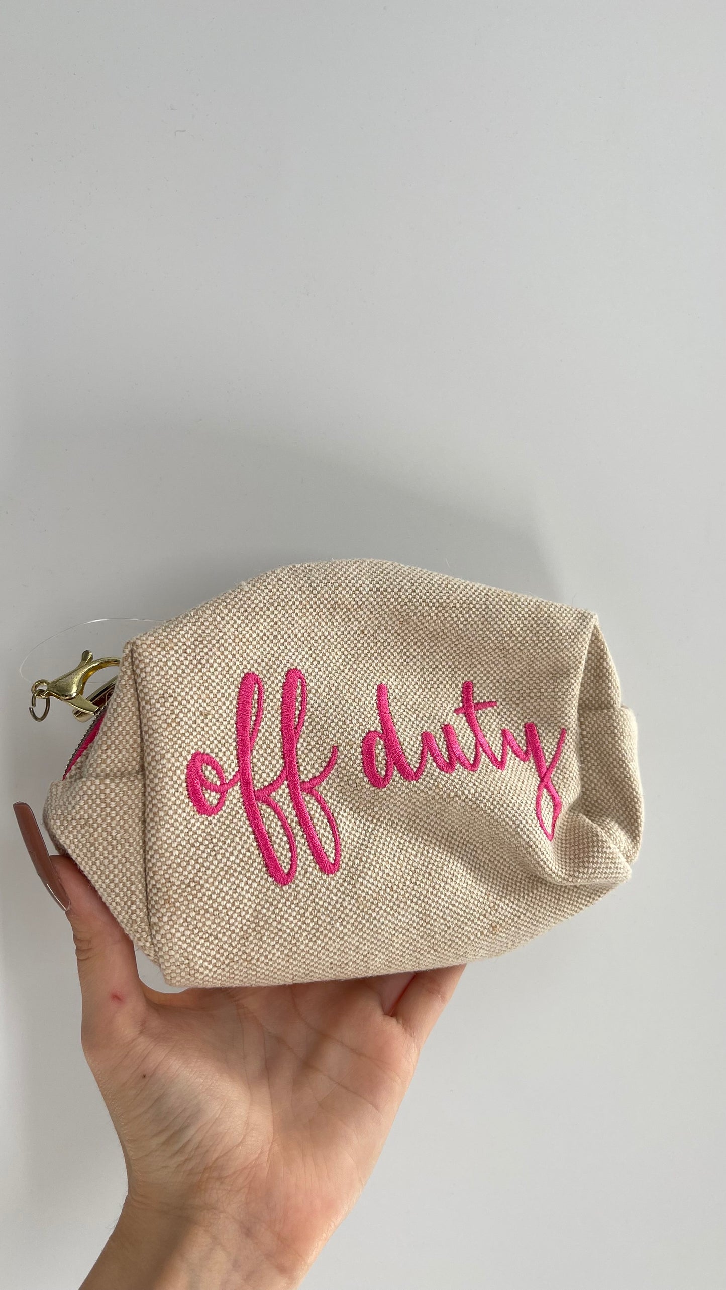 Off Duty Woven Beige Pouch with Embroidered “Off Duty”