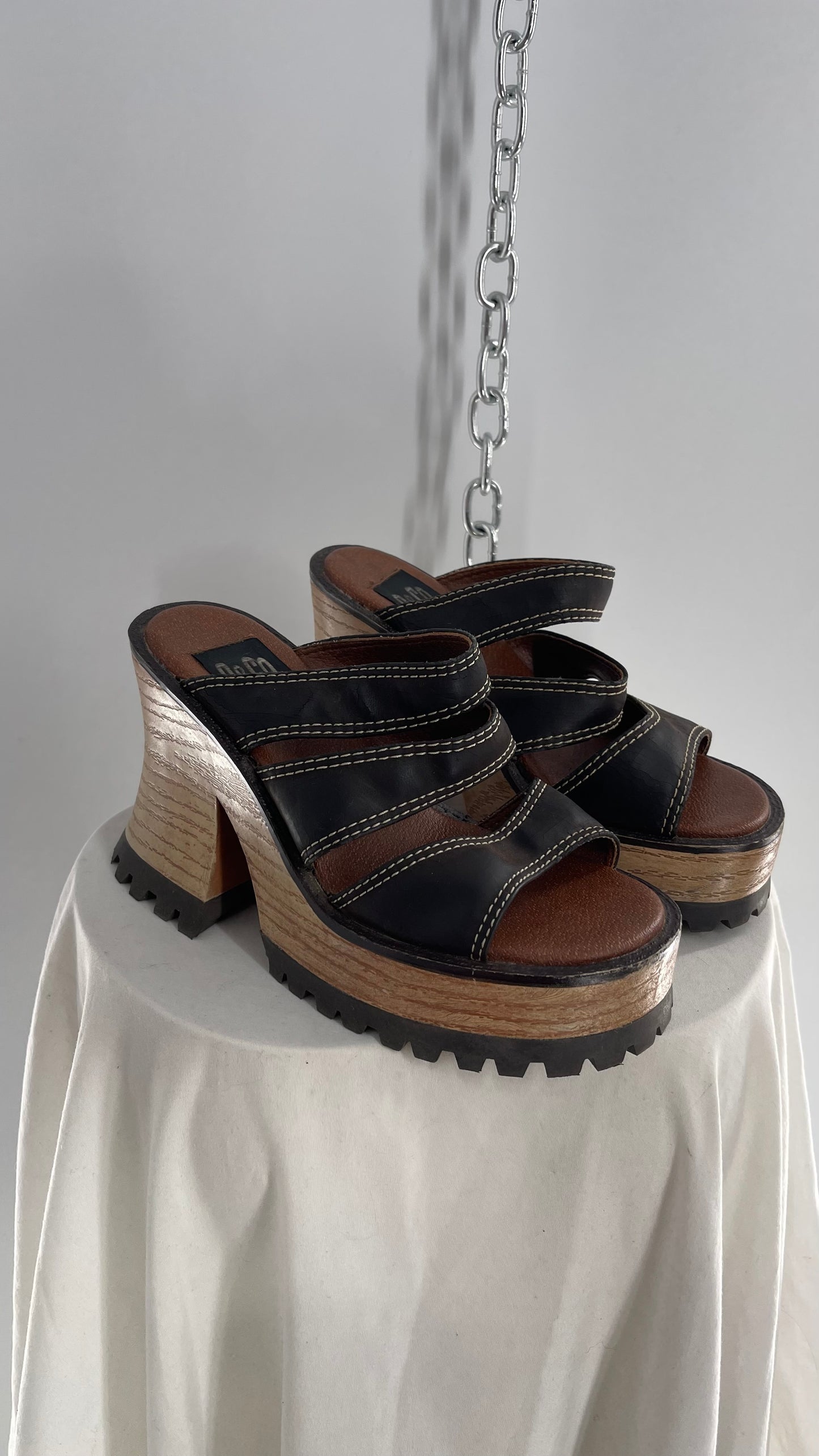 Rare Vintage 9&Co 1990s Brown Leather Strappy Chunky Wooden Platform Funky Heel (7)