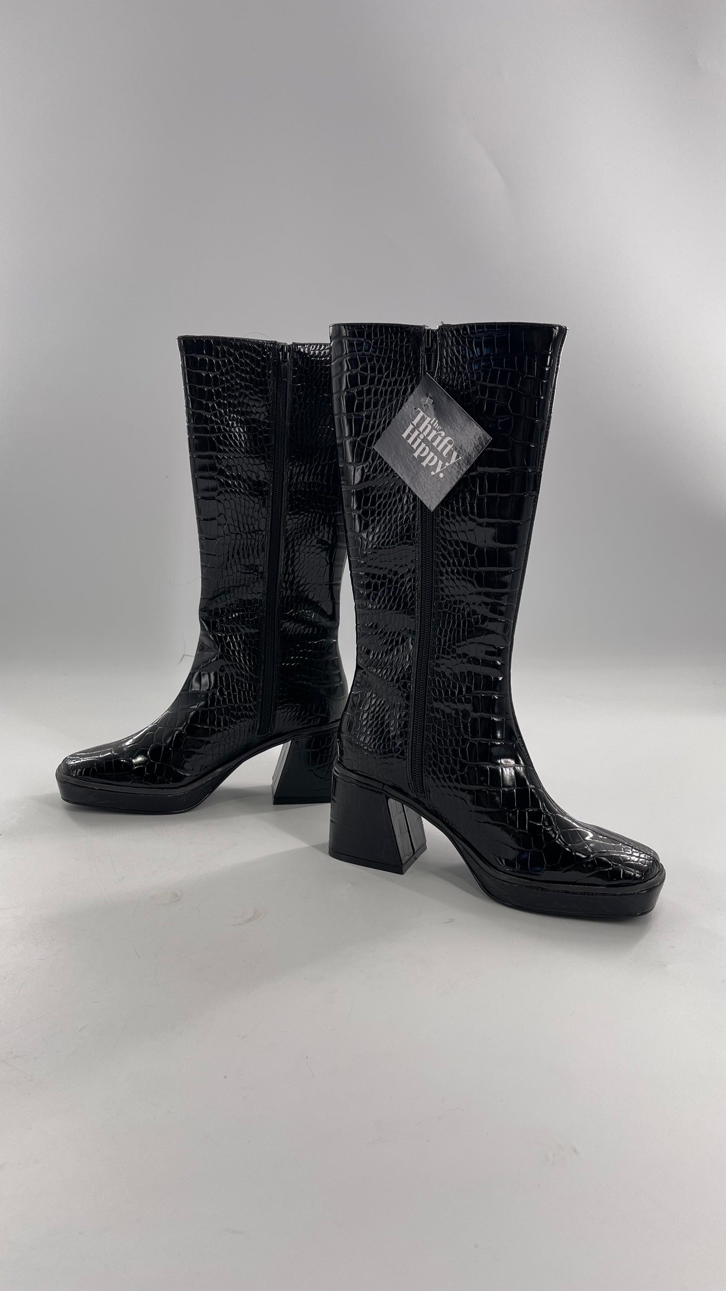 Urban Outfitters Black Crocodile Embossed Knee High Heel Boots (6)