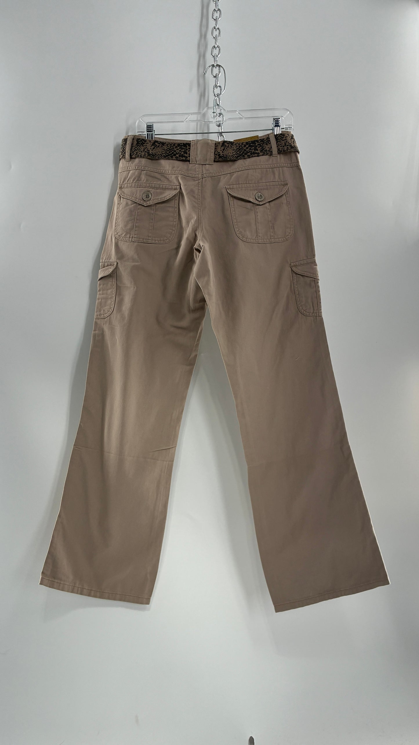 Deadstock Vintage MOKACHINO Tan Low Rise Cargos with Grommet Belt and Zipper Details (4,10)