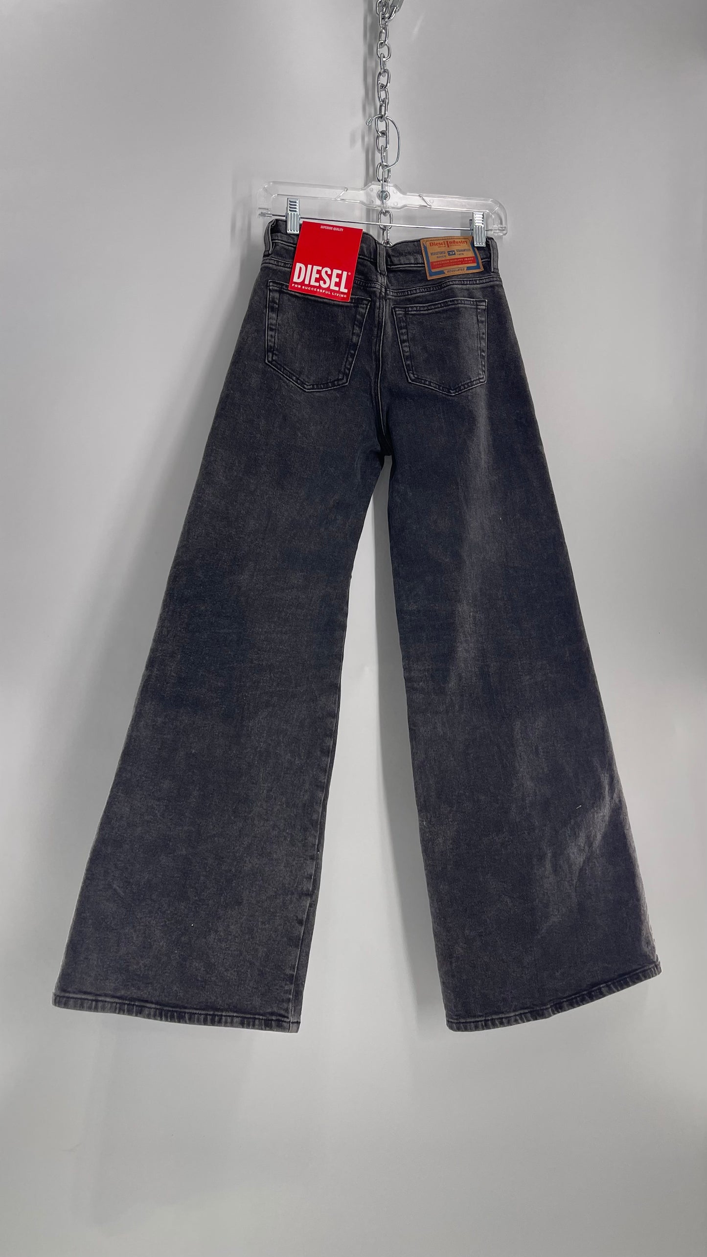 DIESEL Charcoal Grey Baggy Wide Leg 1978 D Akemi OCLBG with Tags Attached (24x30)