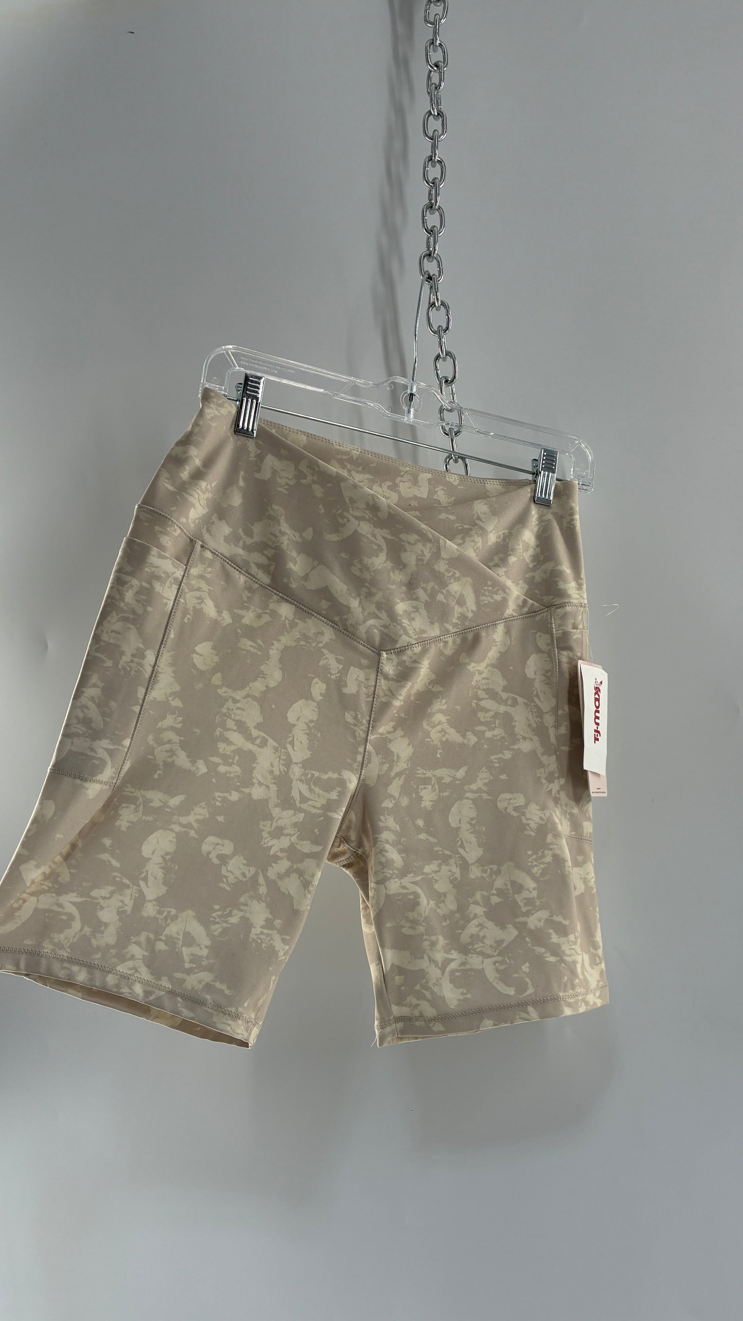 DANSKIN Beige Biker Short with Tags Attached (Large)