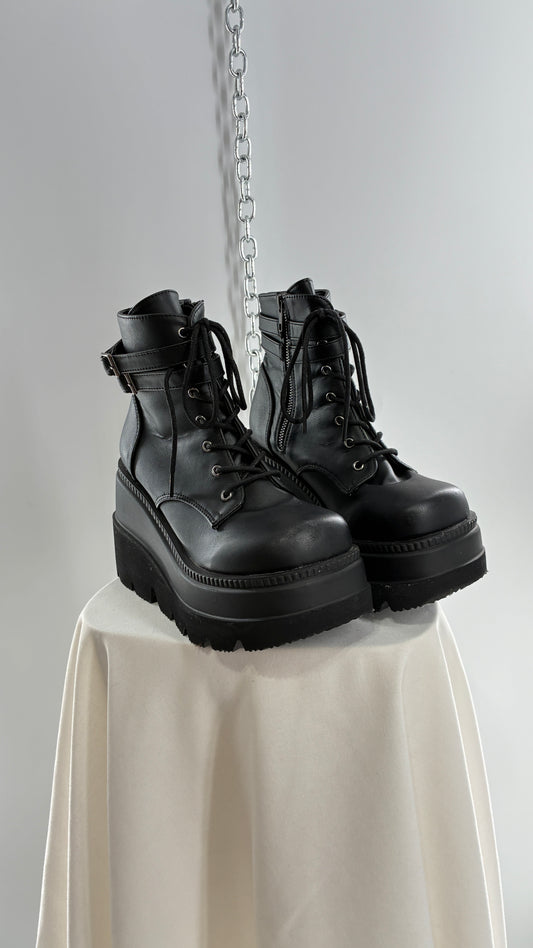 DEMONIA Shaker-52 Black Platform Wedge Combat Boots  (9)