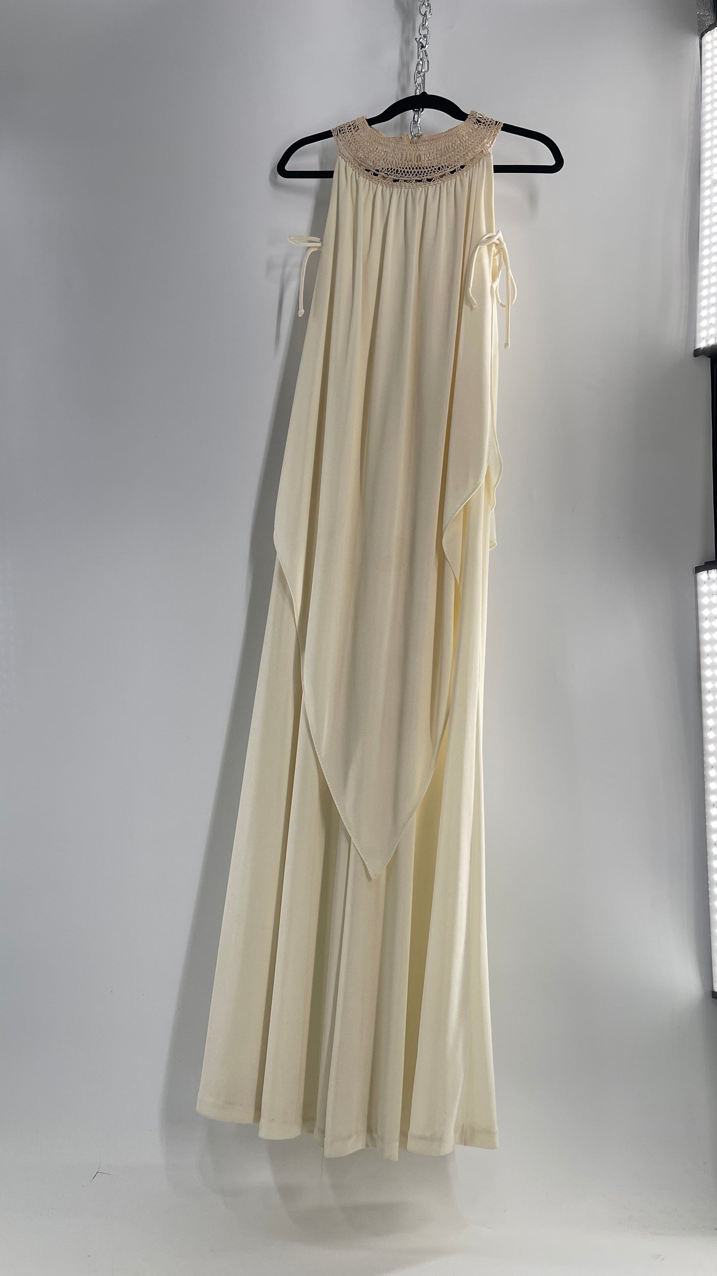 Vintage 1970s Off White Hand Made Goddess Gown with Draping Details, Tie Underarm, Pleated Body and Crochet/Macrame Neckline Detail (XS/S)