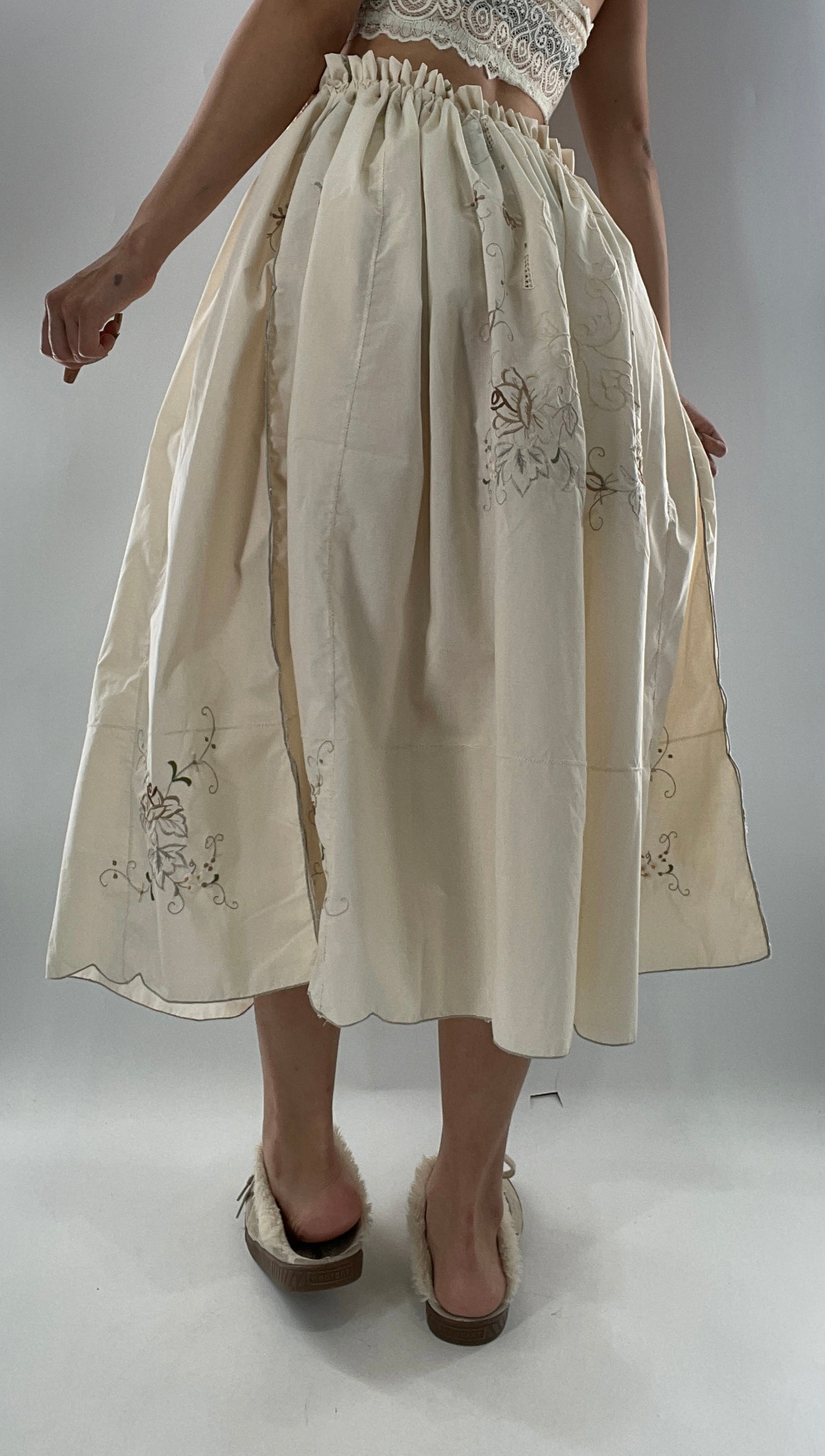 Custom Handmade Vintage Embroidered Off White Soirée Skirt (One Size)