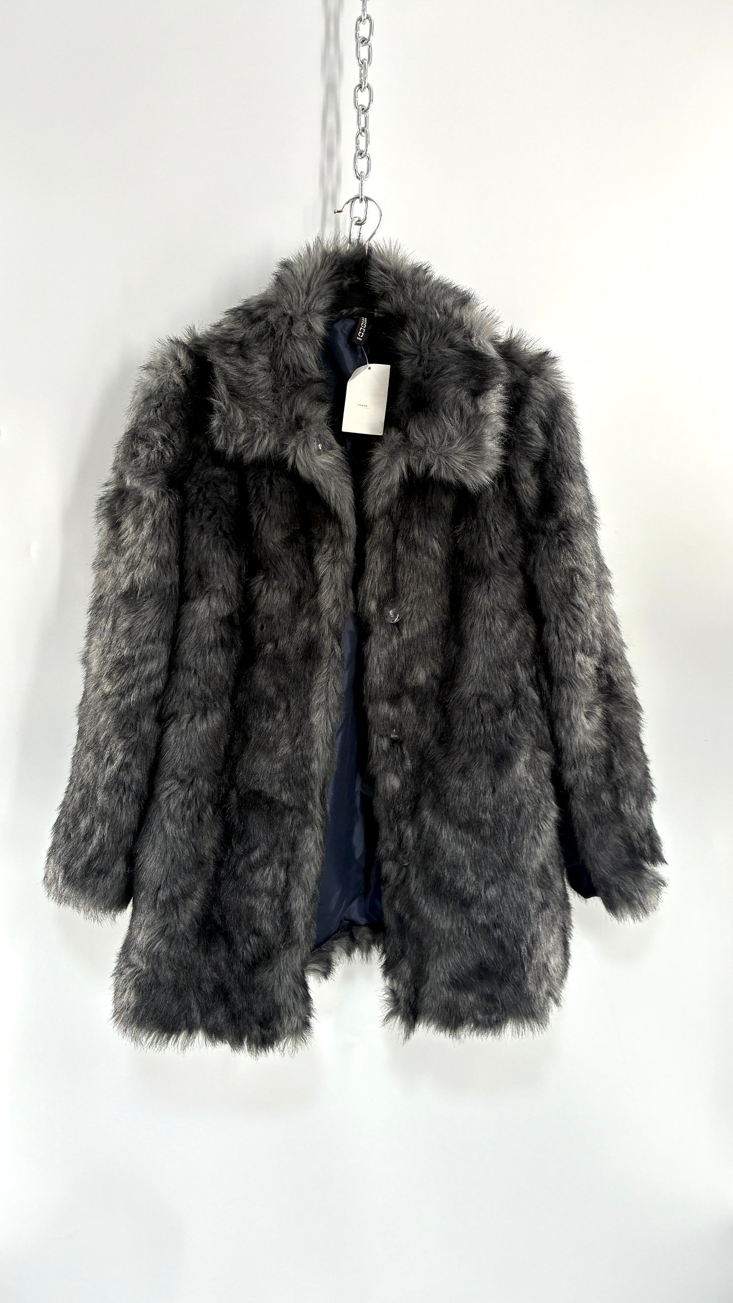H&M Grey Boxy Fur Coat with Tags Attached (10)