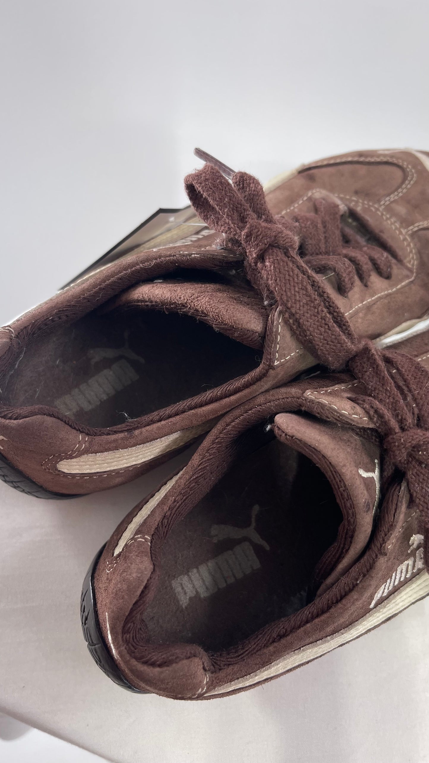 Vintage Worn Brown Suede Puma Sneakers (6.5)