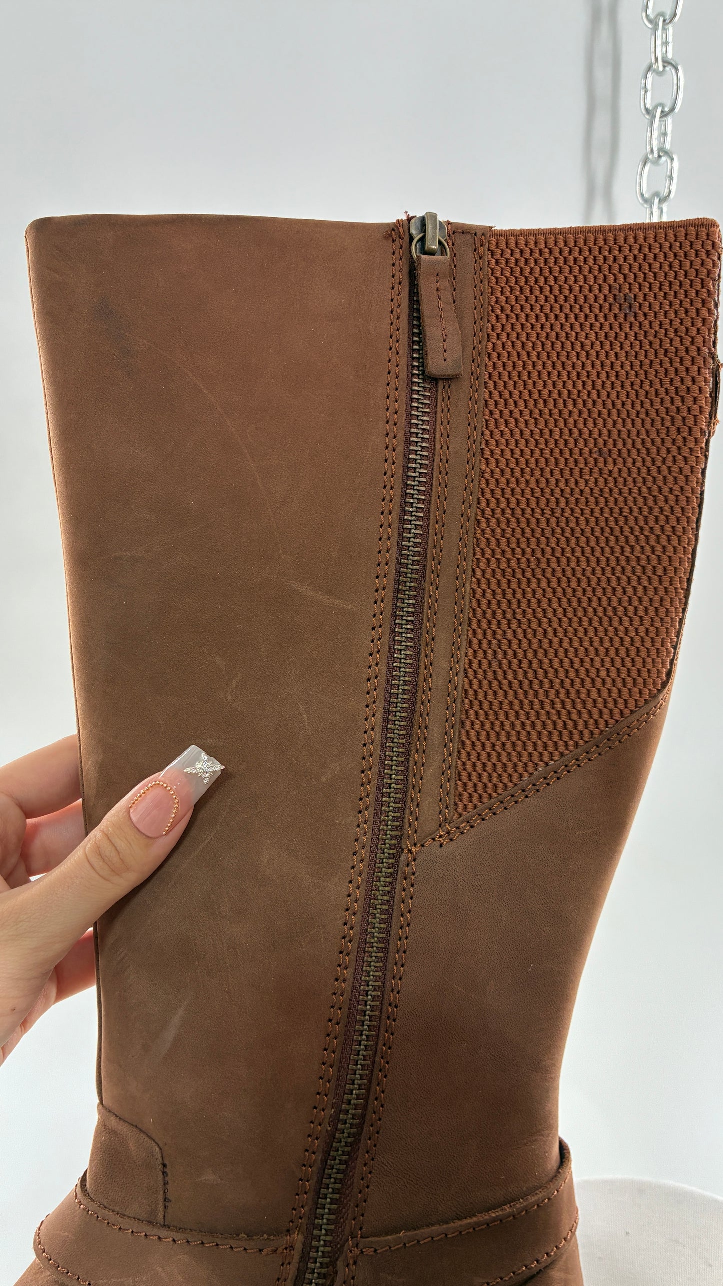 Deadstock Vintage HOTTER Belle Genuine Thick Leather Waxed Boots with Polished Toe Box and Heel (9)