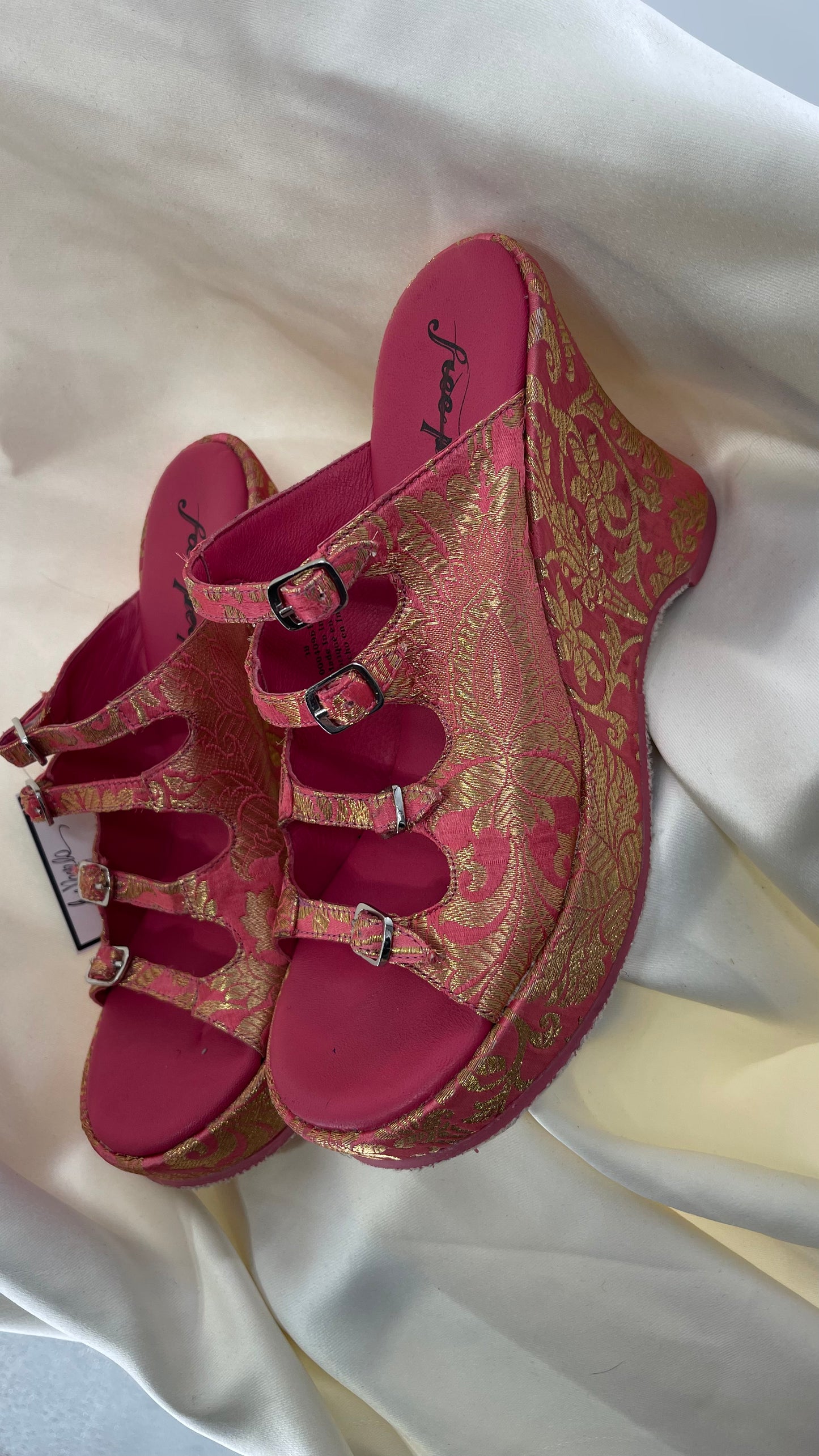 Free People Hot Pink Hoffman Buckle Front Wedge Heels with Satin Gold Paisley/Brocade Pattern (37)