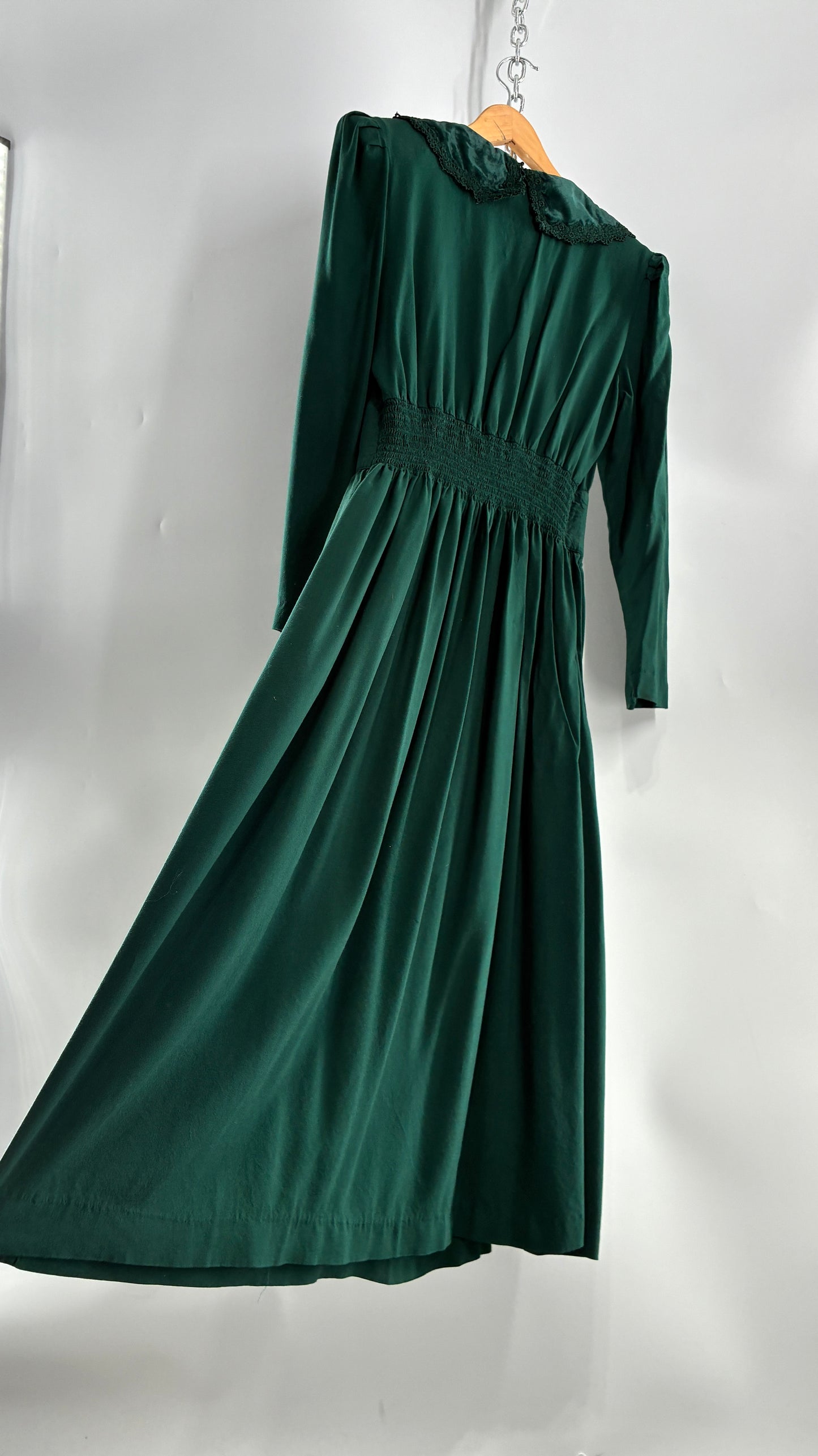 Vintage 1960s LG Star Forest Green Button Front, Velvet Collar Gown (10)