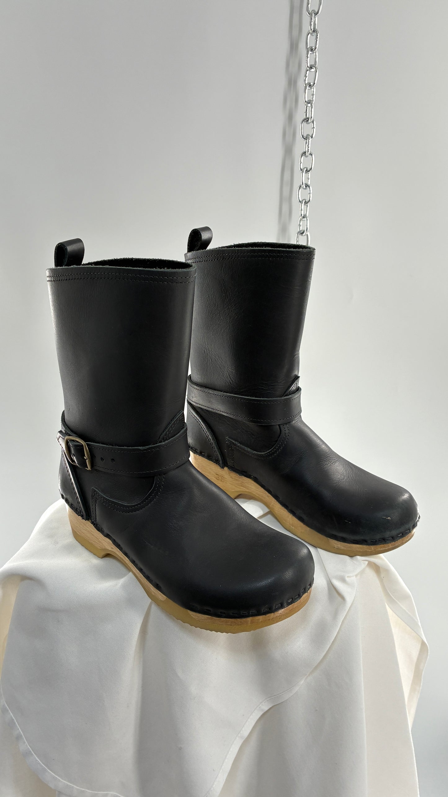 Vintage SVEN Swedish Thick Leather Black Clog Boots with Wooden Sole (38)