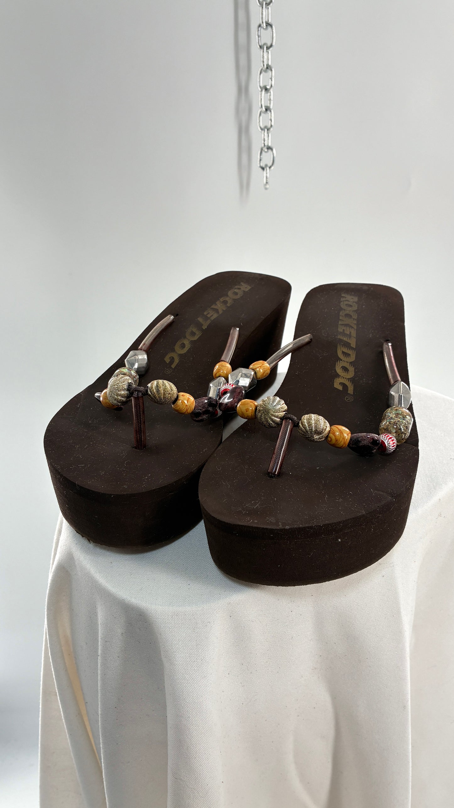 Vintage ROCKET DOG Brown Platform Sandals with Heavily Beaded Strap (9)