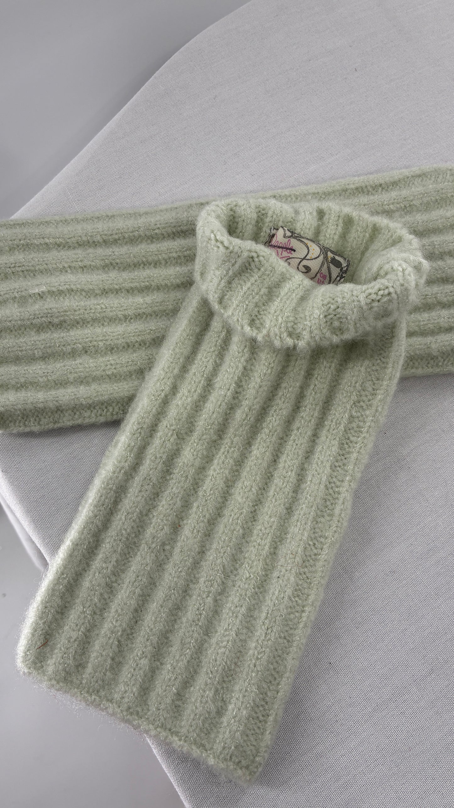 Free People Mint Green Ribbed Knit Arm Warmers with Thumb Hole