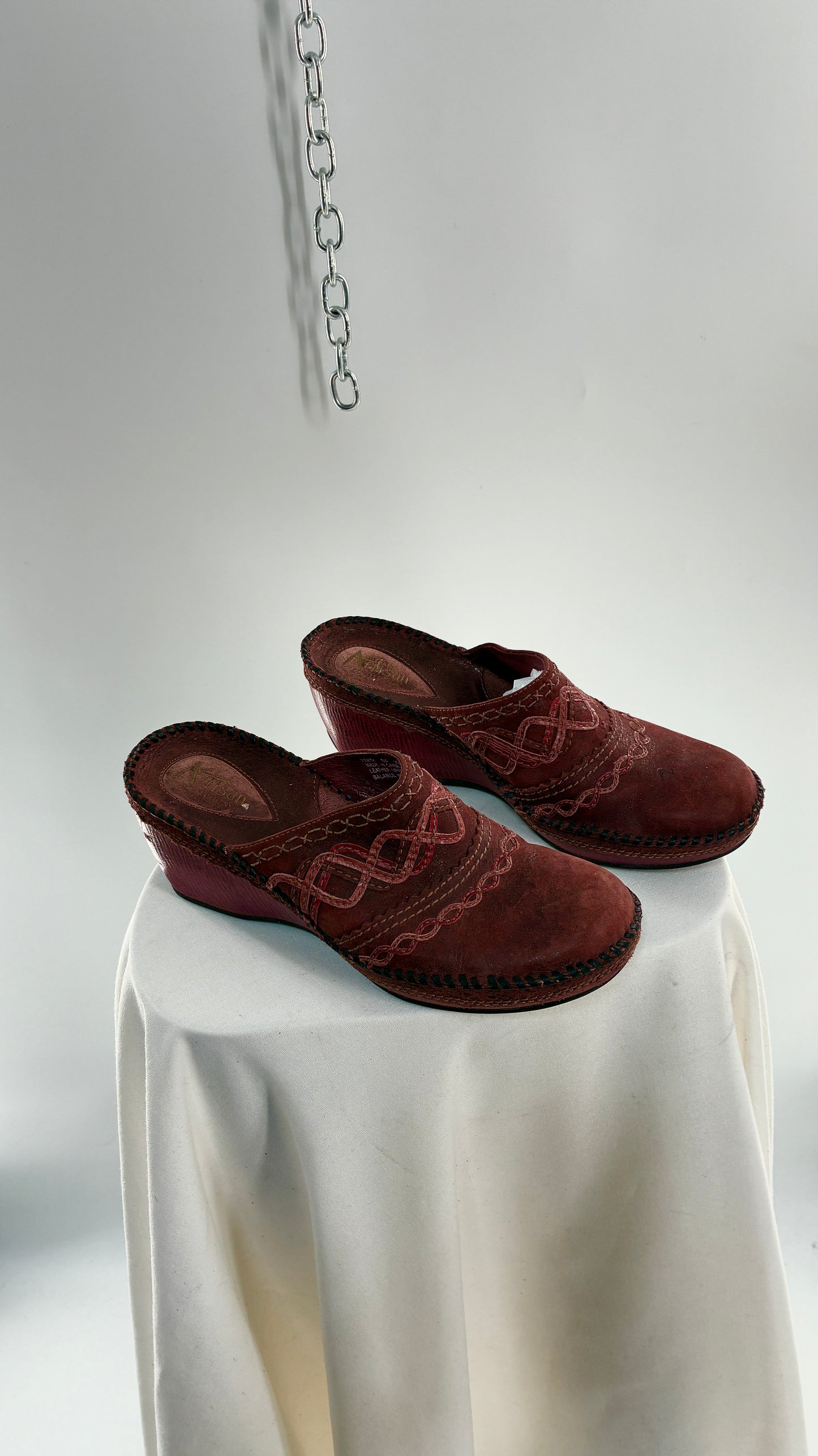 ARTISAN Clark’s Maroon Red Leather Clogs (8)