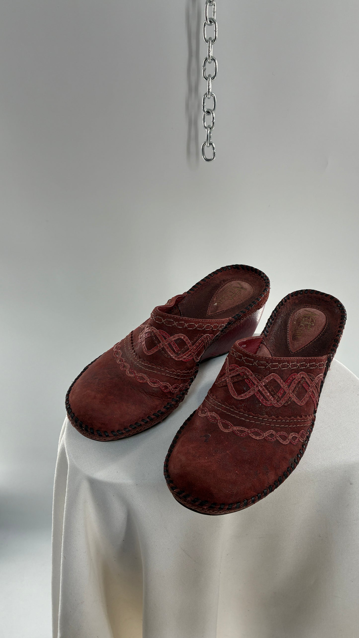 ARTISAN Clark’s Maroon Red Leather Clogs (8)