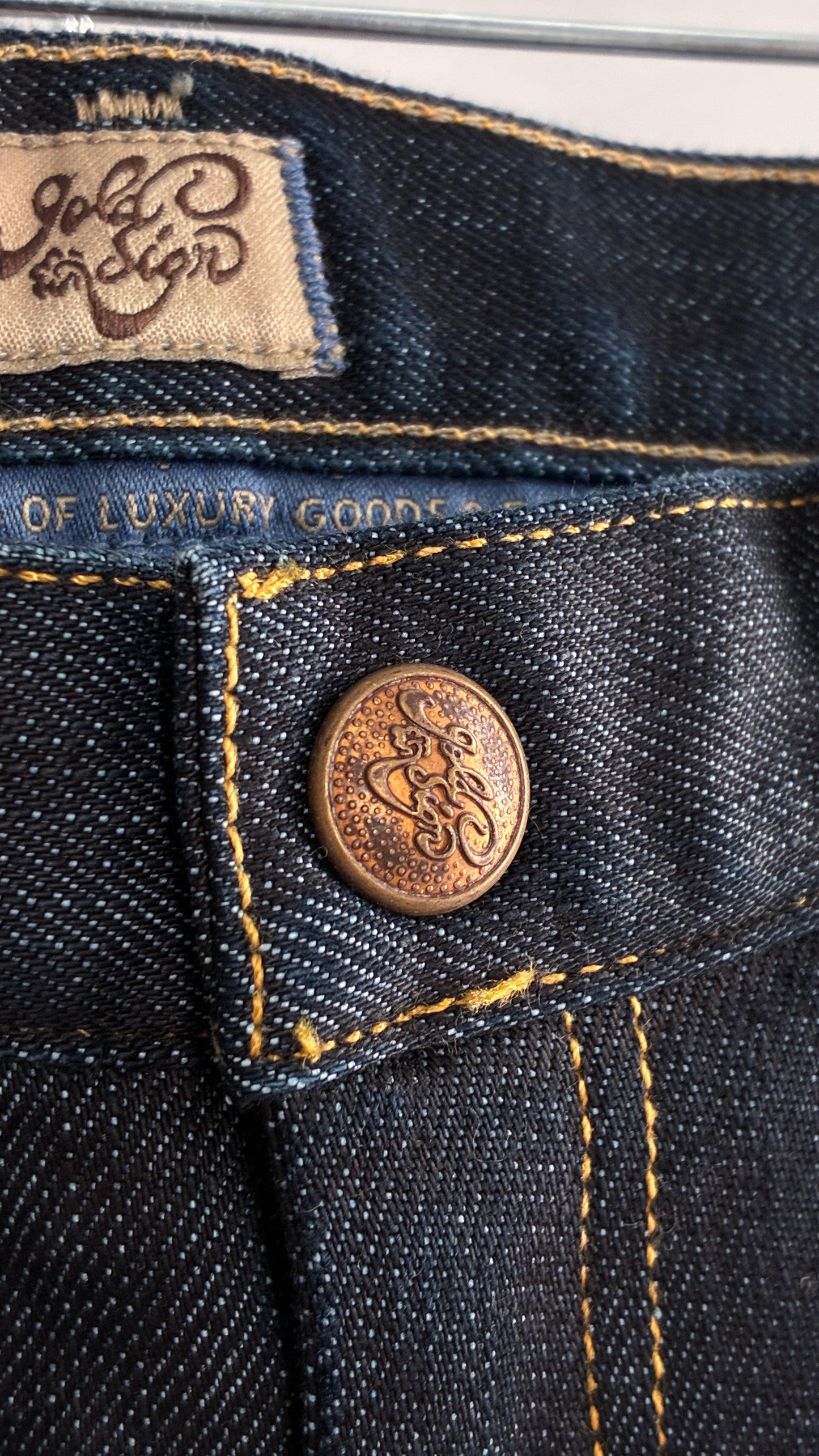 Vintage GOLD SIGN Dark Wash Low Rise Jeans (26)