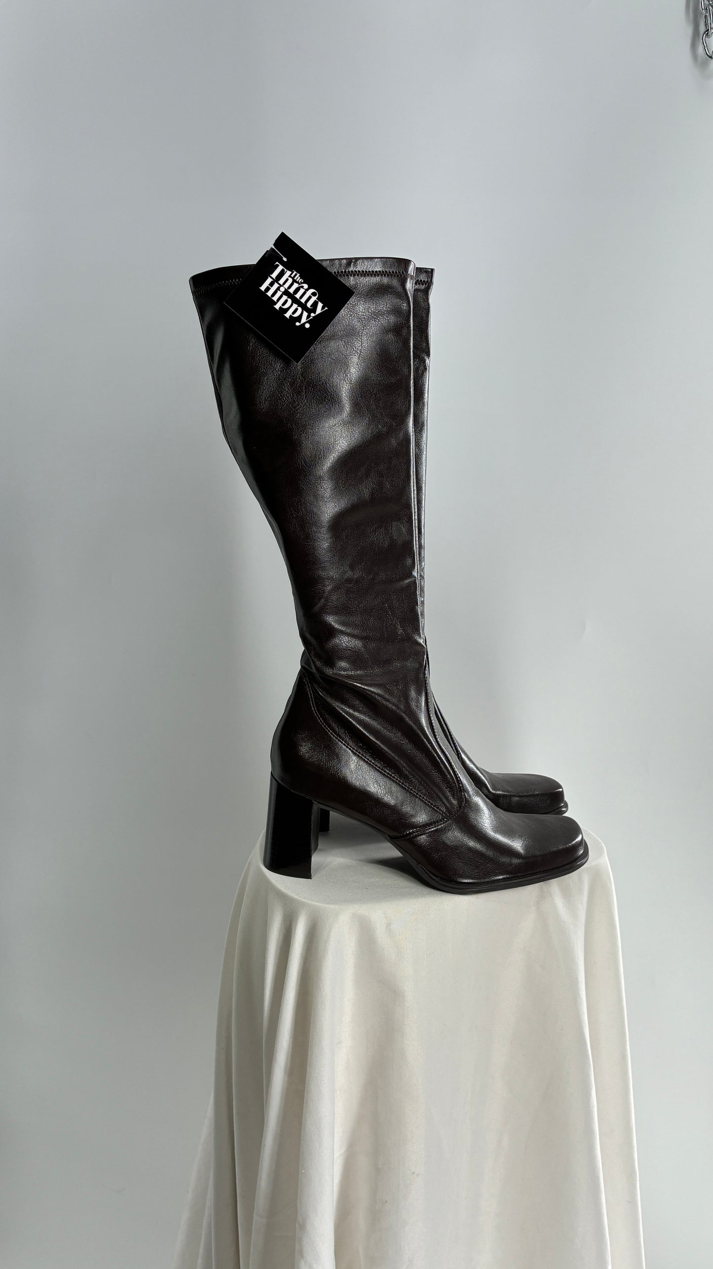 Vintage FRANCO SARTO Made in Brazil Square Toe Knee High Boots with Block Heel (8.5)