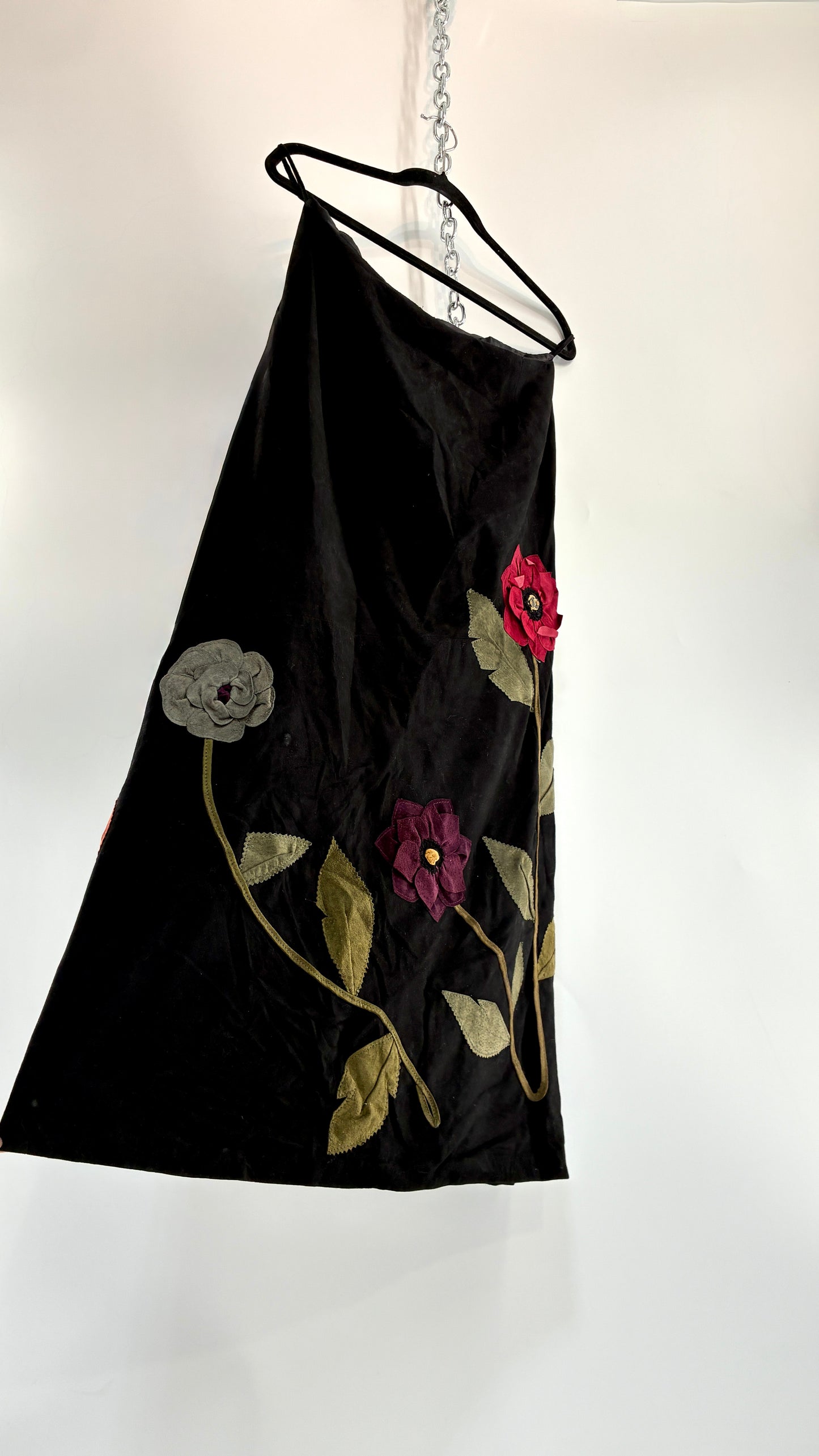 Vintage NEW YORK KAREN GRONER GROWN BEANS Black Leather Skirt with Appliqué Flowers (Small)