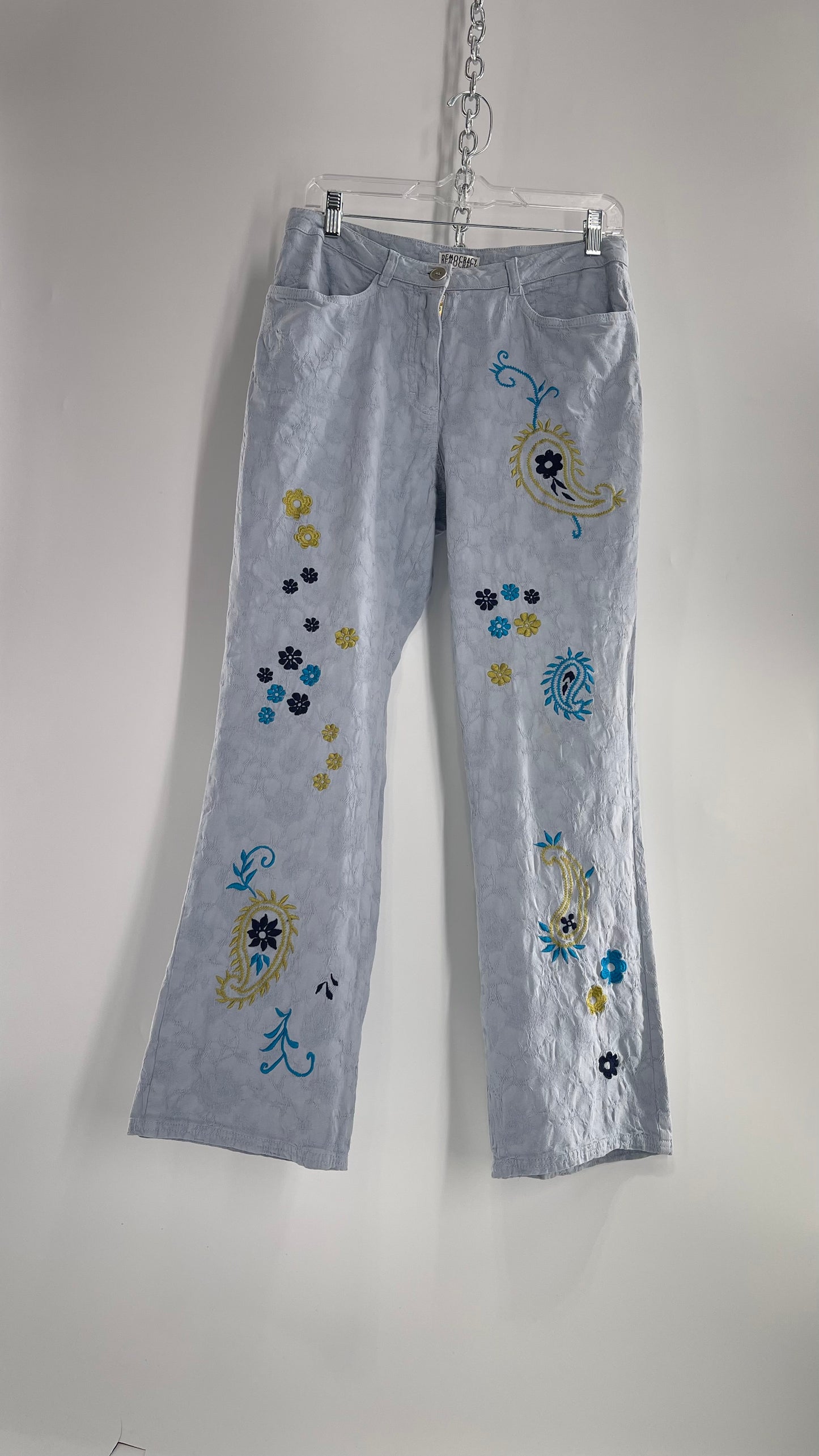 Vintage DEMOCRACY Embroidered, Textured Kickflares (8 Petite)