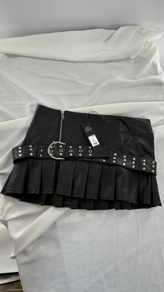 FASHION NOVA Vegan Leather Black Pleated Mini Skirt with Studded Belt and Tags Attached (Medium)