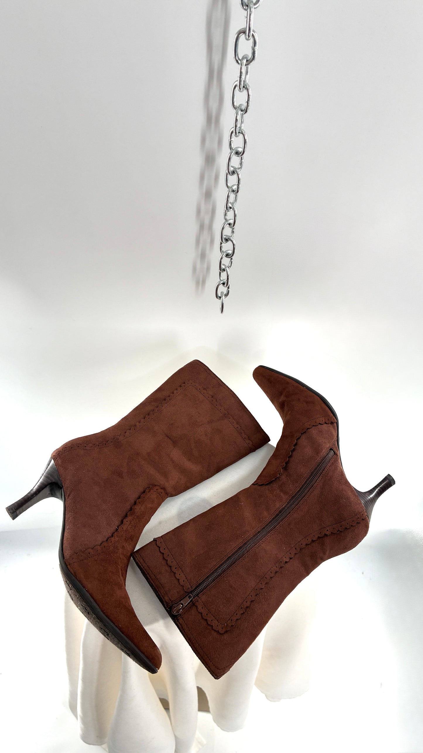 Vintage GEORGE Vegan Suede Scalloped Edge Boot (8)
