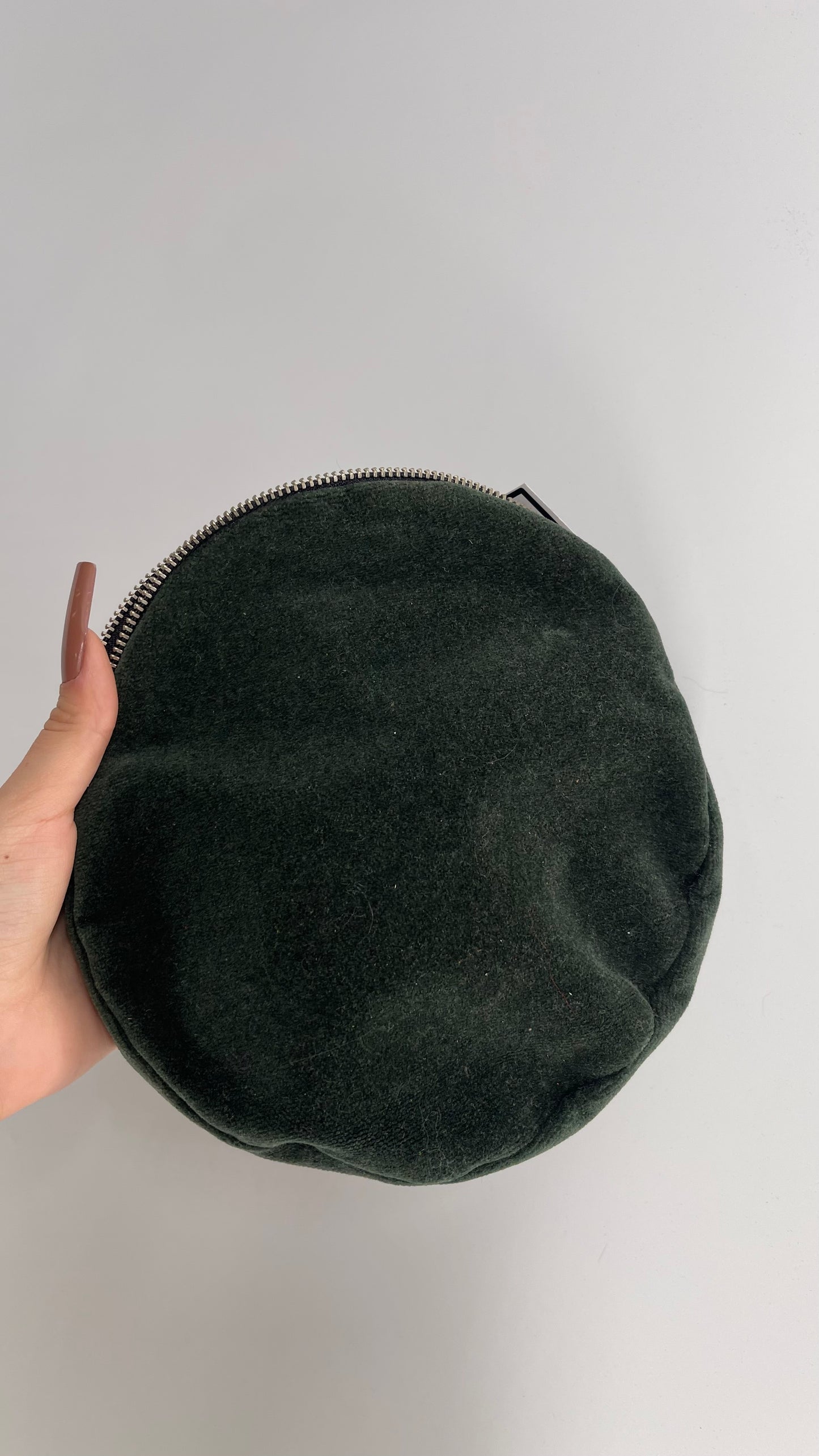 LOTFI Dark Green Round Velvet Pouch