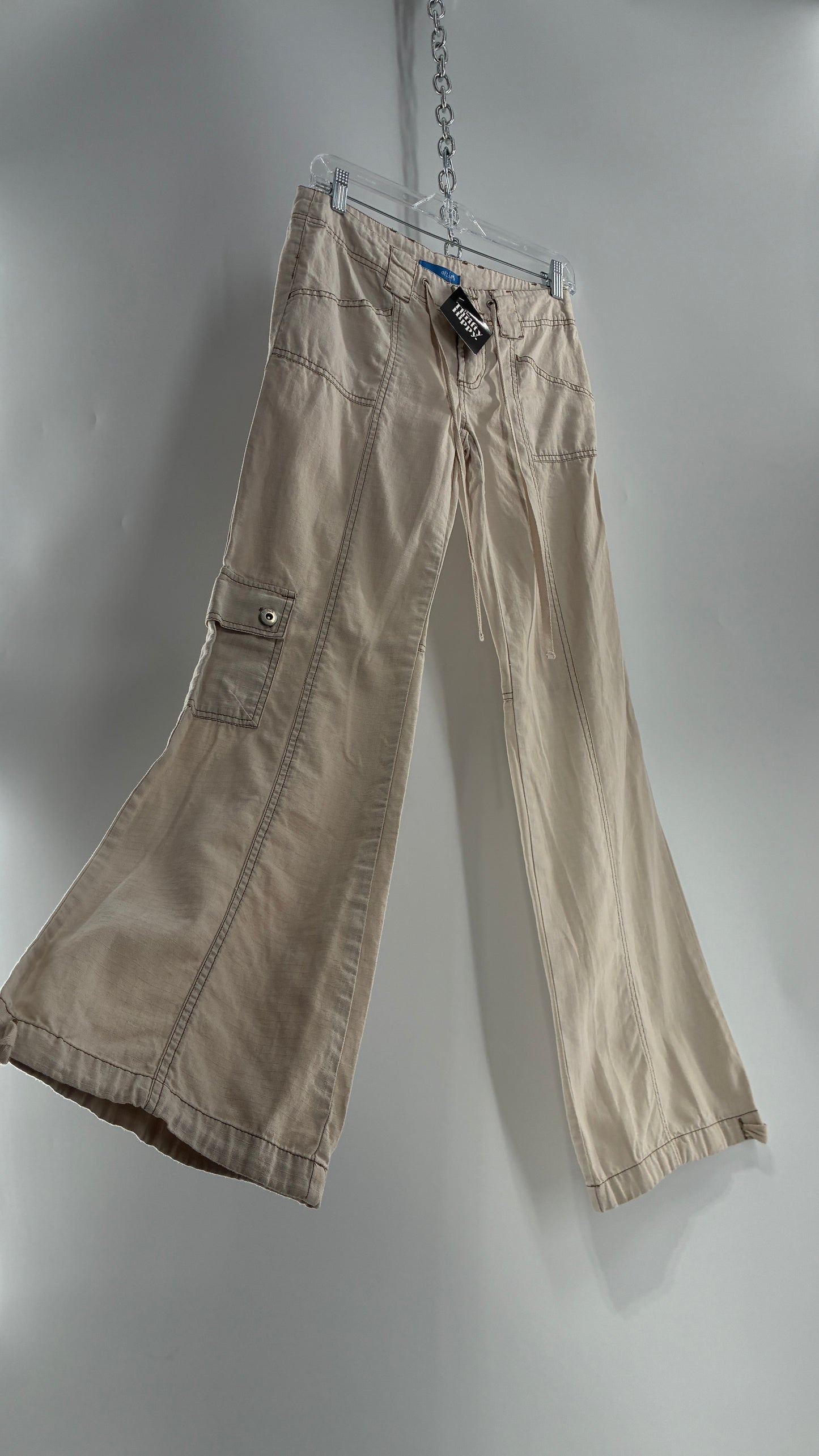 Vintage dELiA*s Light Weight Ultra Low Rise Kick Flare Cargo (3)
