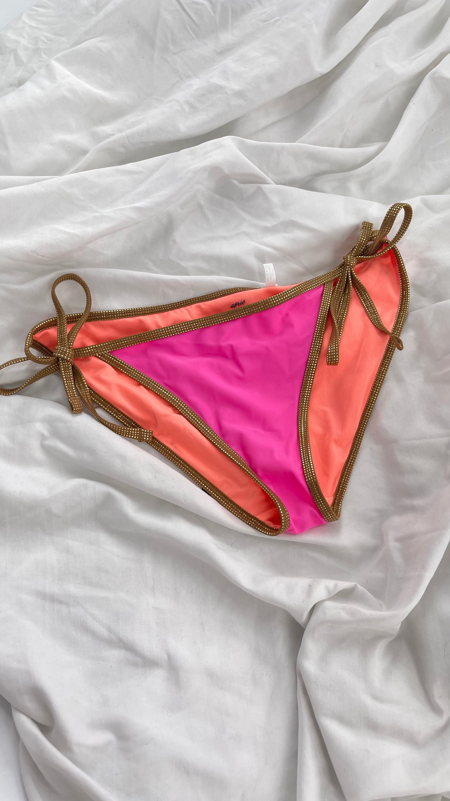 Deadstock Vintage Aerie Neon Pink and Orange Reversible Bikini Bottoms with Gold Metallic Trim (Large)