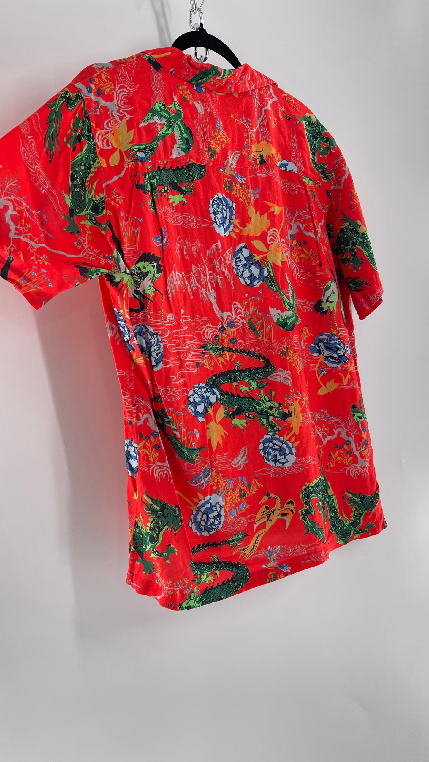 Urban Outfitters Red Dragon Motif Men’s Button Up (Small)