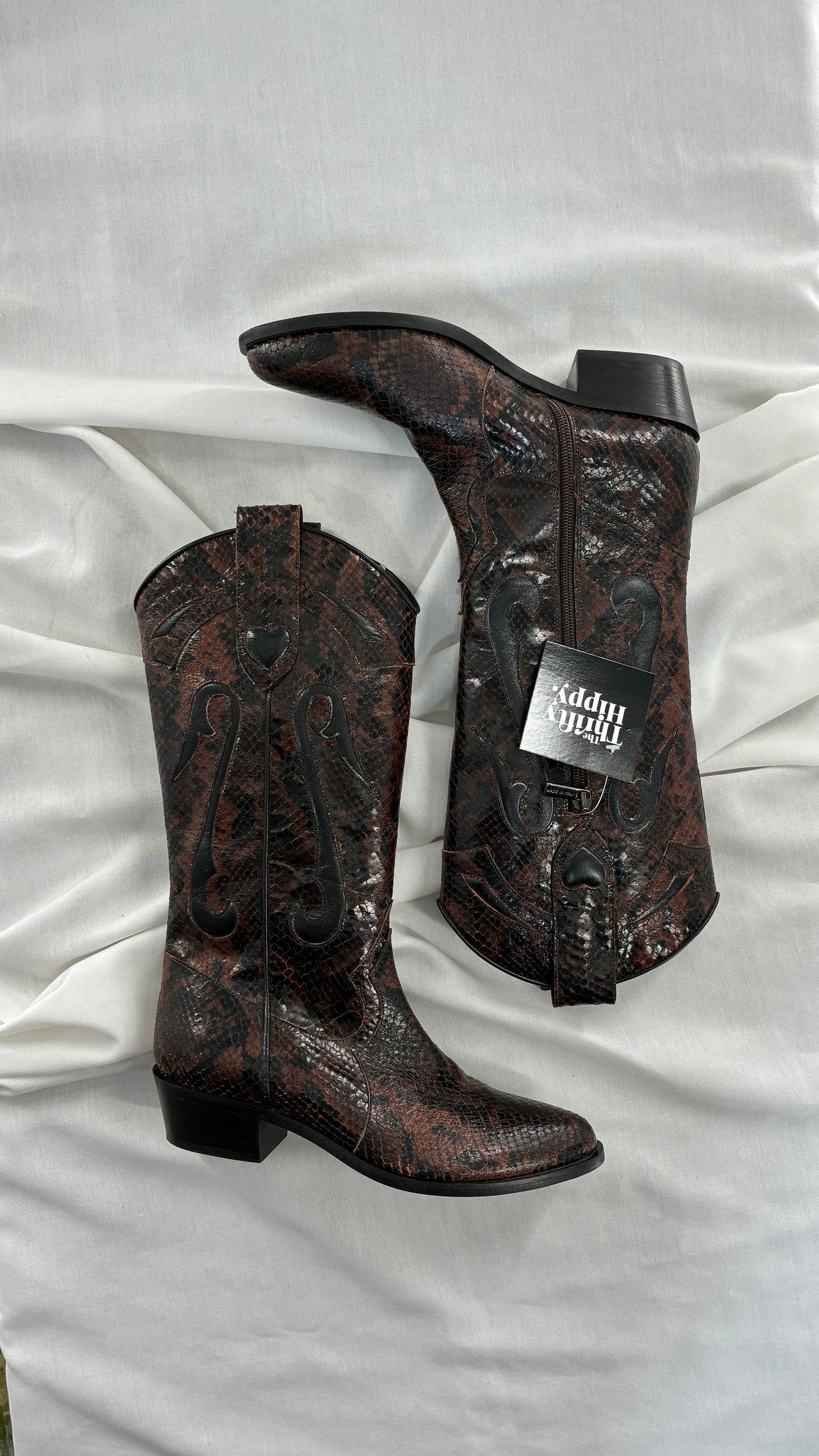 Vintage LABLANC Snakeskin Cowboy Boots with Hearts Made in Italy (36)