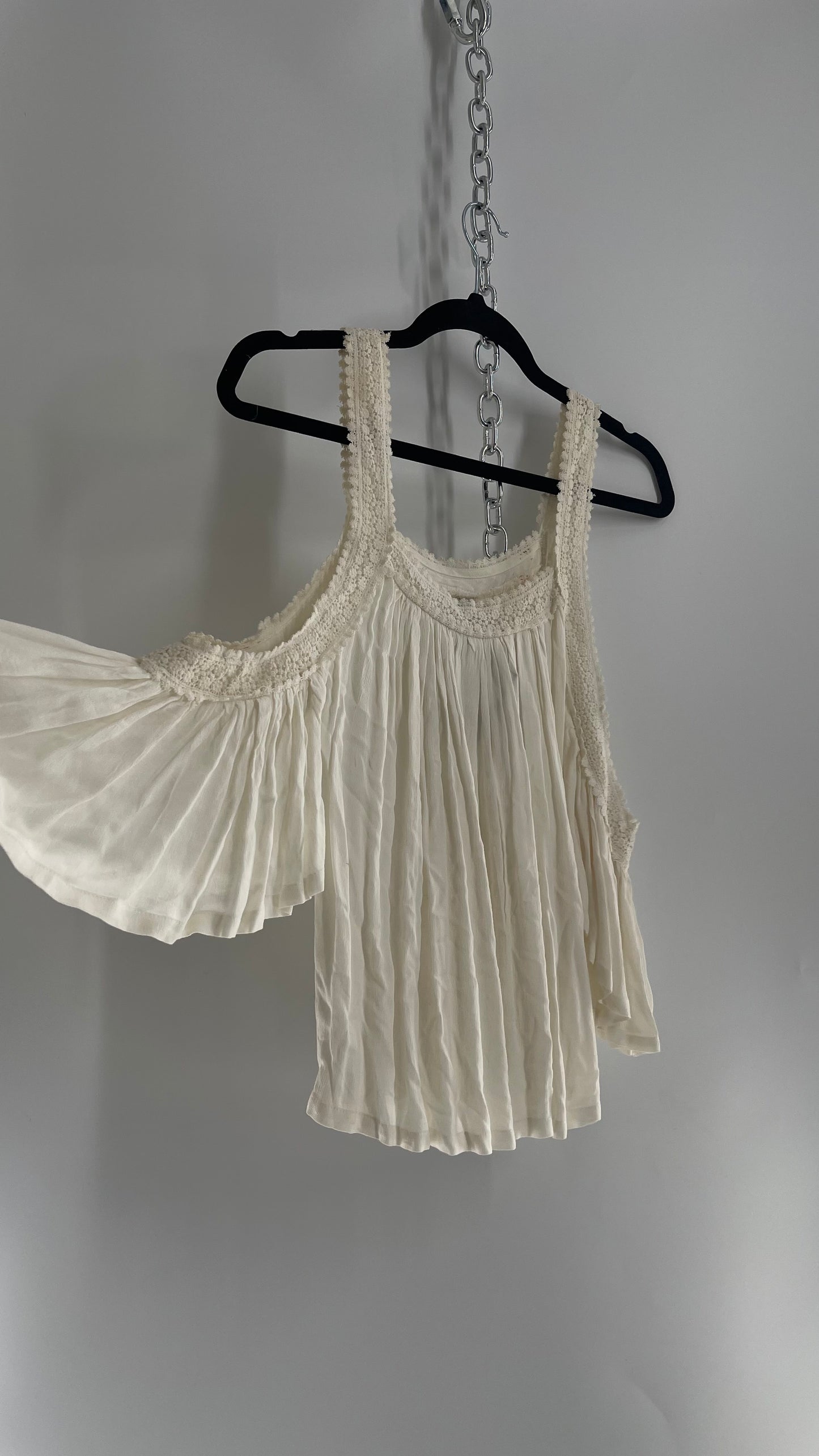 Free People X Sea Gypsies Voluminous Off White Drape Sleeve Blouse with Lace Detailing (XS)