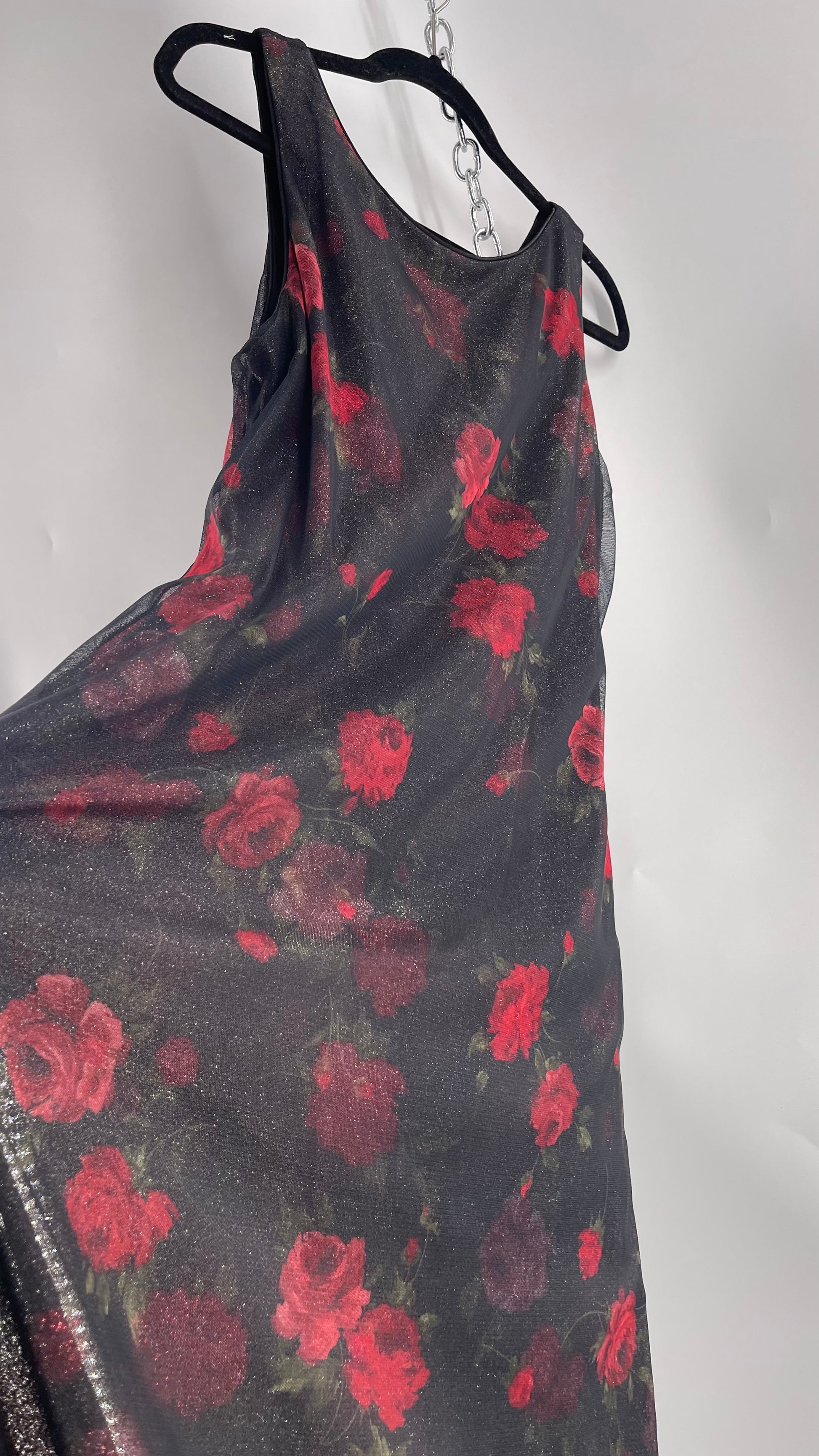 Vintage TEDDI EVENING Dress with Red Rose Layer Over Glitter Graphic and Black Base Layer (10) Vintage TEDDI EVENING Dress with Red Rose Layer Over Glitter Graphic and Black Base Layer (10)