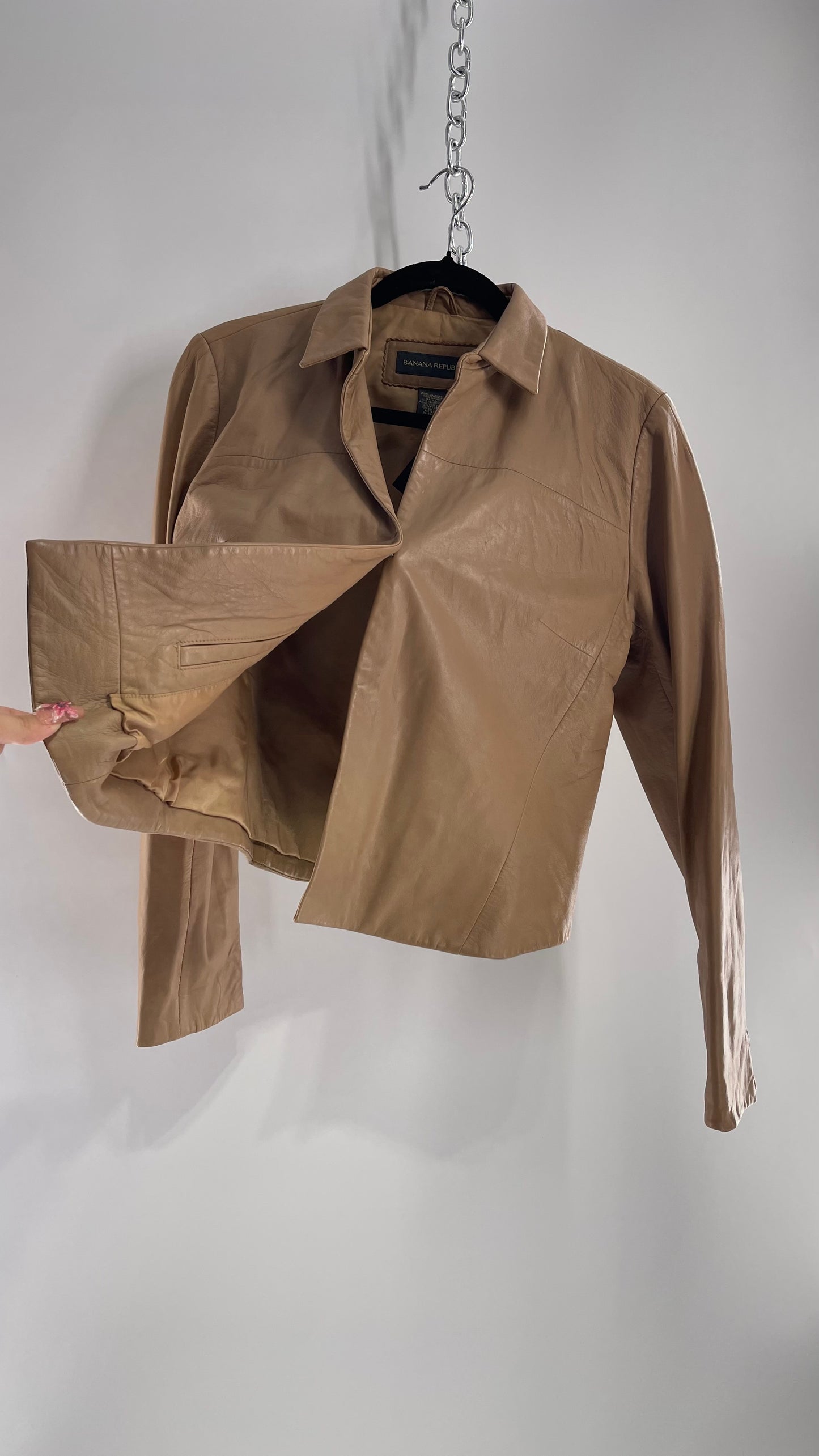 Deadstock Vintage Banana Republic Tan Soft Leather Cropped Boxy Jacket with Tags Attached (Medium)