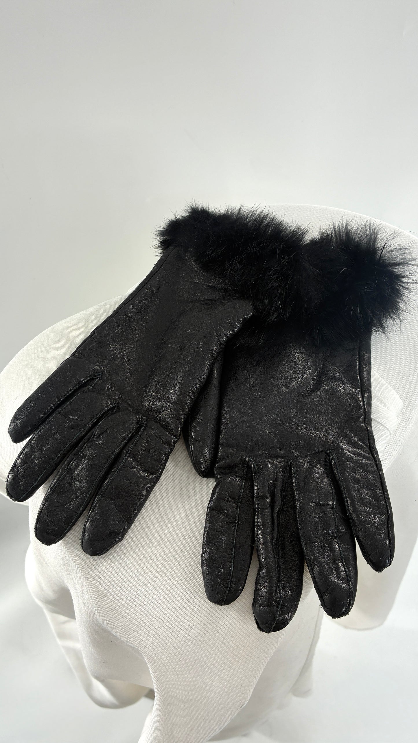 Vintage Black Genuine Leather Gloves with Rabbit Fur Trim