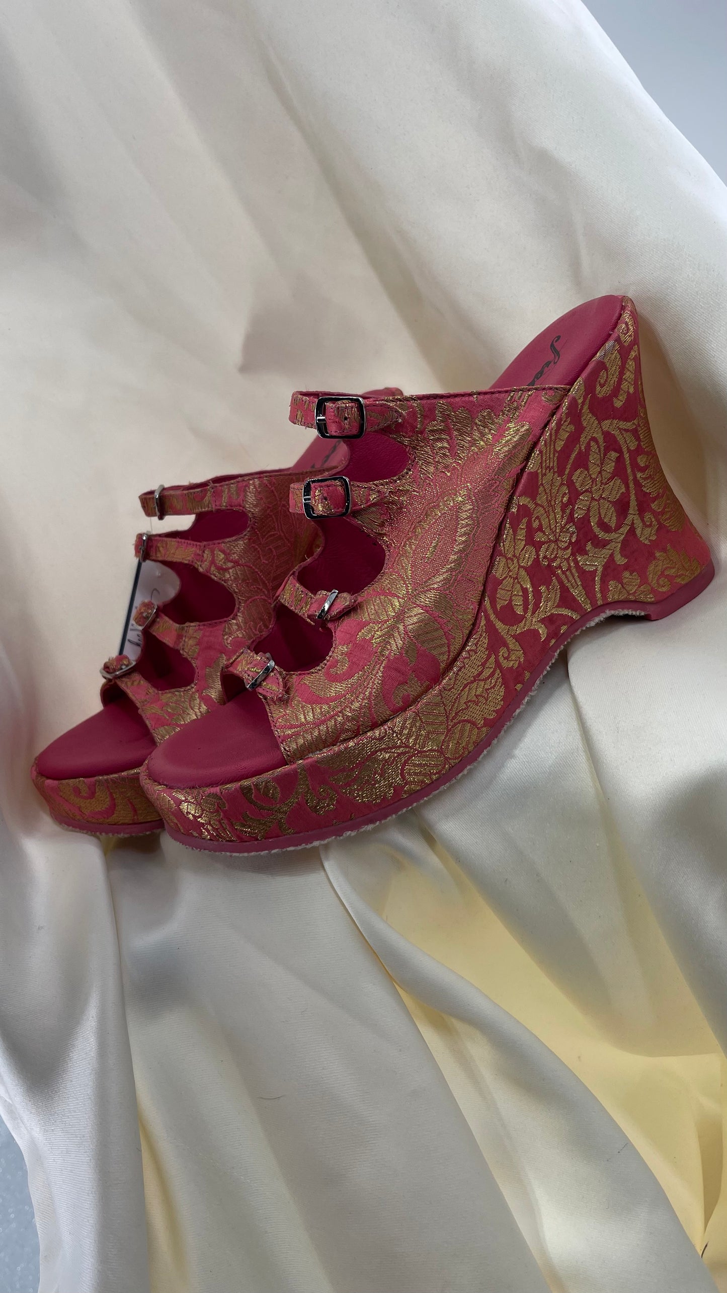 Free People Hot Pink Hoffman Buckle Front Wedge Heels with Satin Gold Paisley/Brocade Pattern (37)