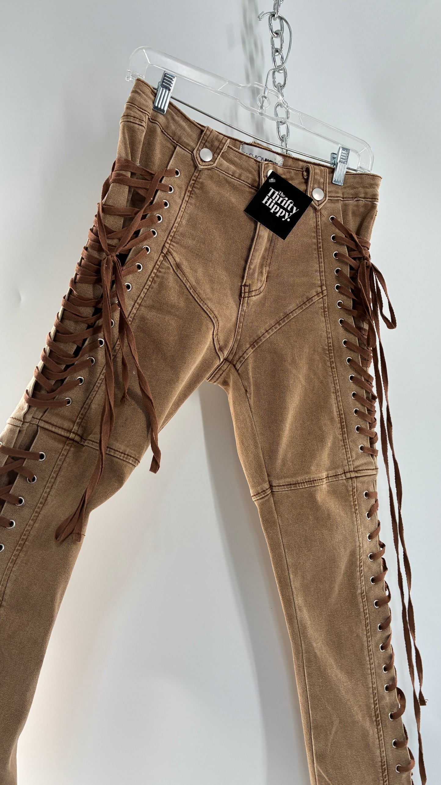 FASHION NOVA Side Tie Faded Brown Jeans (Medium)