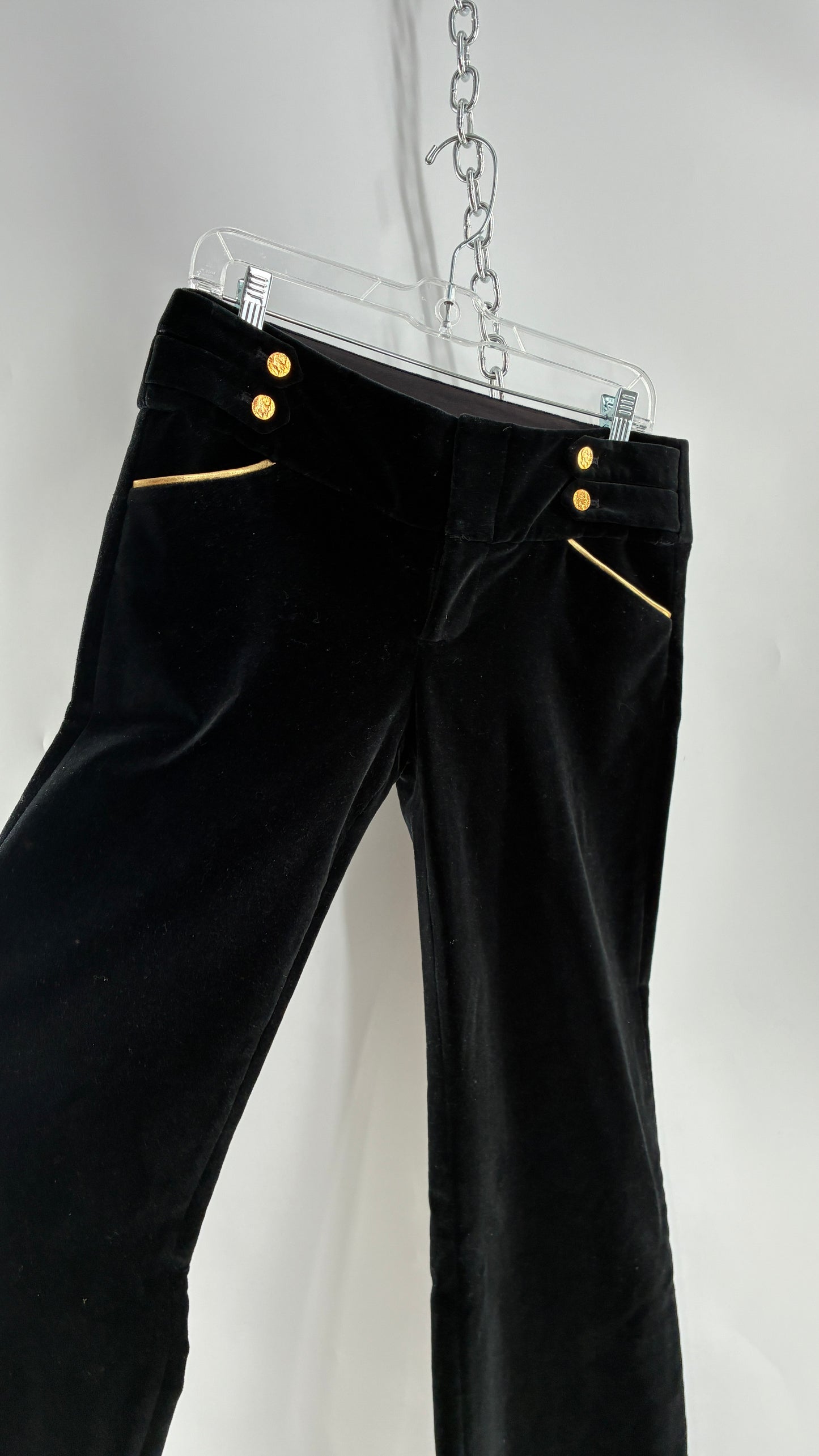Vintage Alice + Olivia Thick Black Velour Low Rise Kickflare Pants with Thick Waistband with Gold Coin Detailing (6)
