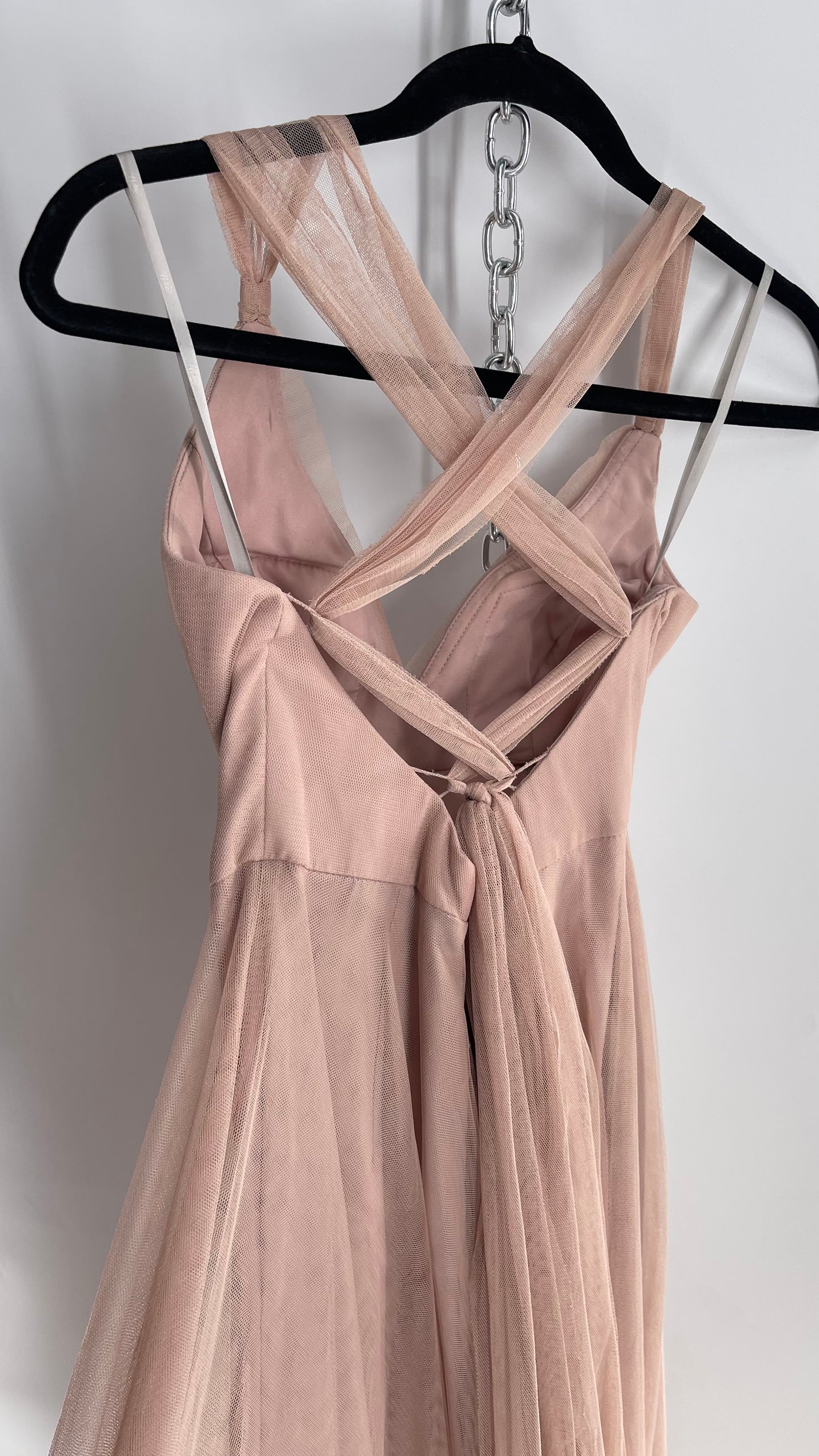 WToo WATTERS Blush Padded Bust and Open Tie Up Back Gown (2)