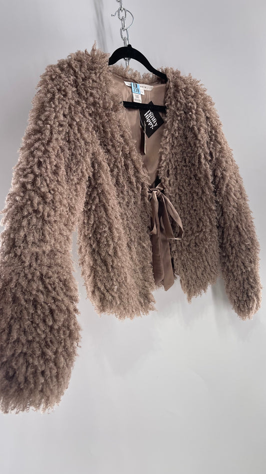 Vintage MAX STUDIO Tan Fuzzy/Furry Jacket with Tie Bust Detail and Tags Attached (Large)