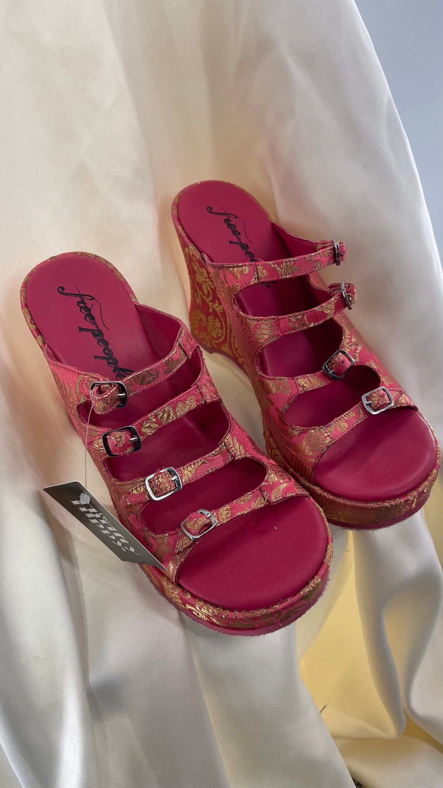 Free People Hot Pink Hoffman Buckle Front Wedge Heels with Satin Gold Paisley/Brocade Pattern (37)