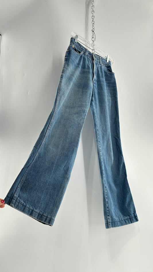 Vintage Oscar de la Renta Light Wash Straight Leg Jeans (10)